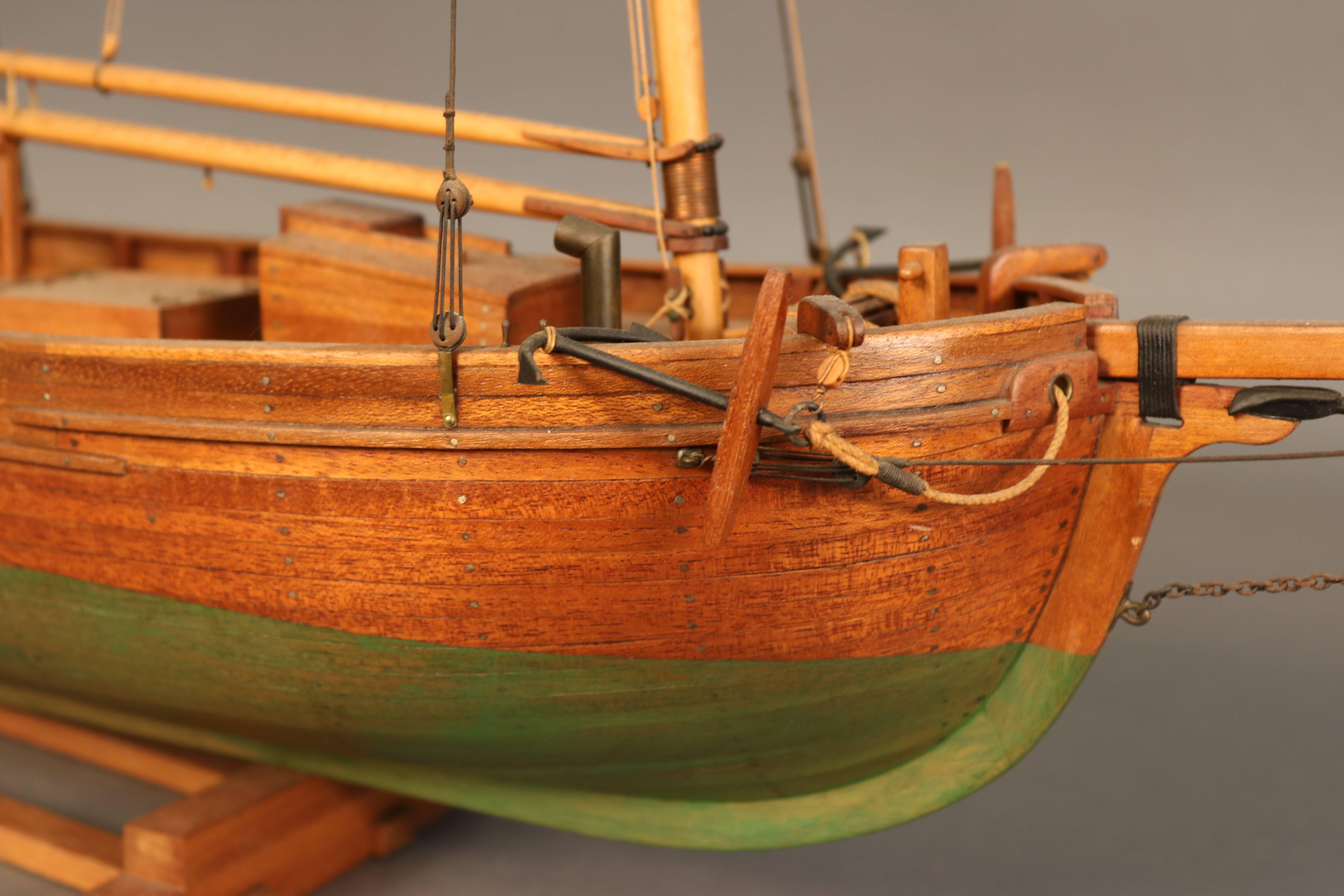 Eastport Pinky Ship Model by Robert Innis In Good Condition For Sale In Norwell, MA