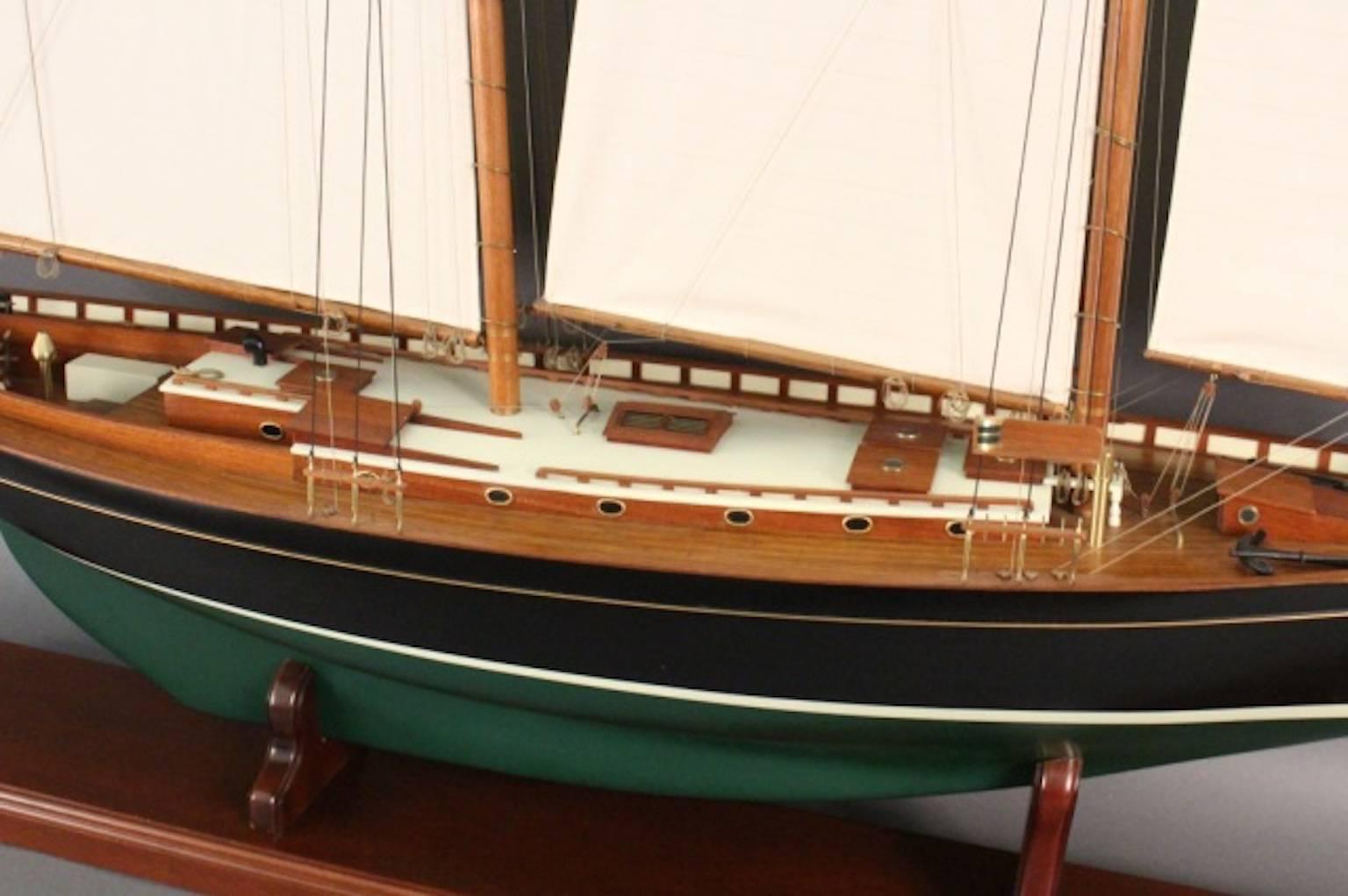 John Alden’s Model of the Schooner “Malabar X” In Good Condition For Sale In Norwell, MA