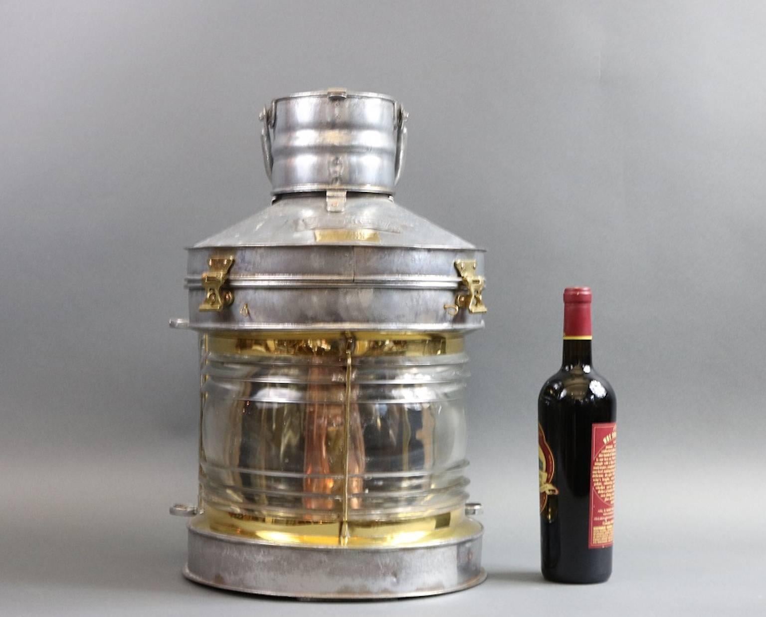 Masthead Lantern In Good Condition For Sale In Norwell, MA