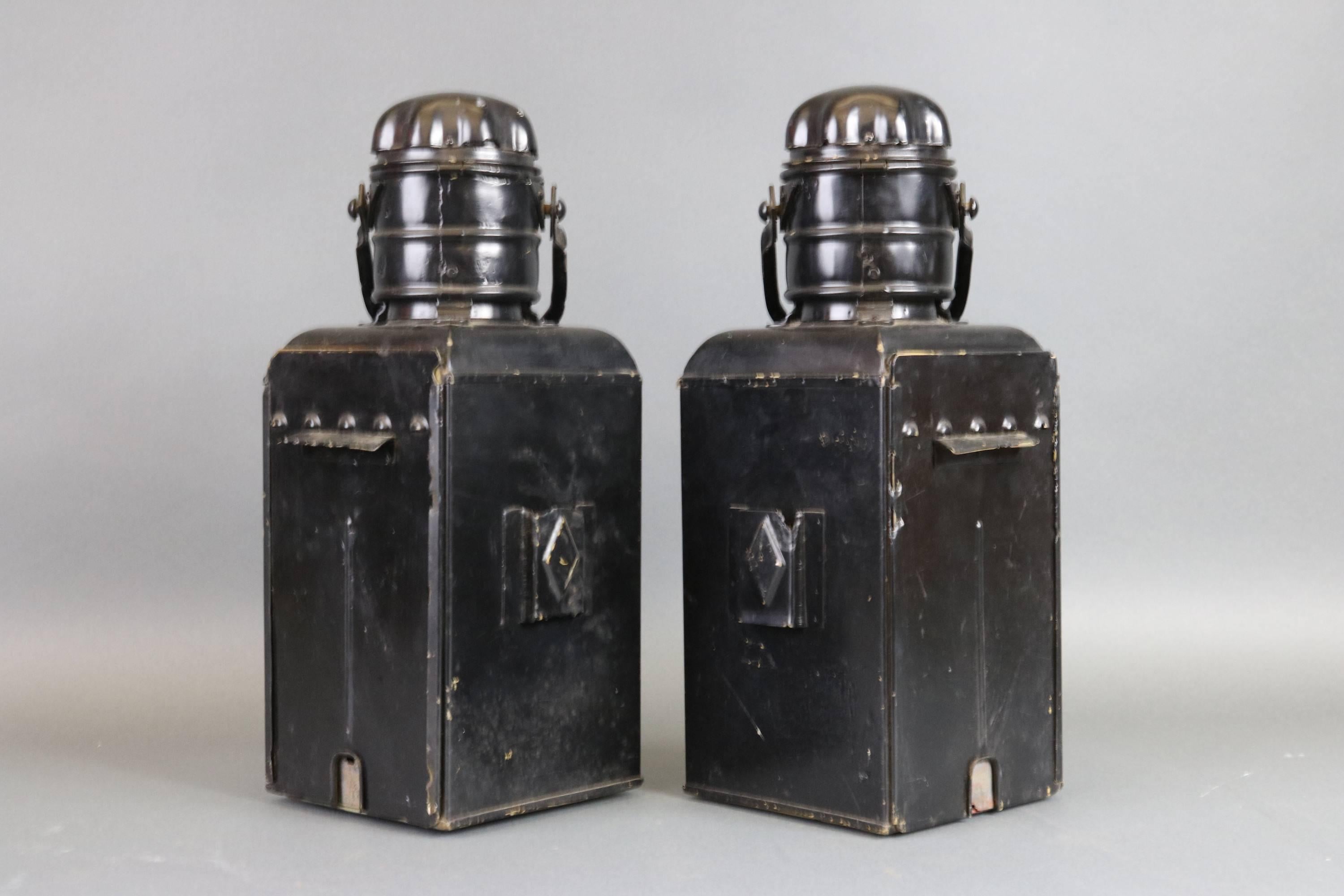 Pair of Port and Starboard Lanterns, Painted Black Finish In Distressed Condition In Norwell, MA
