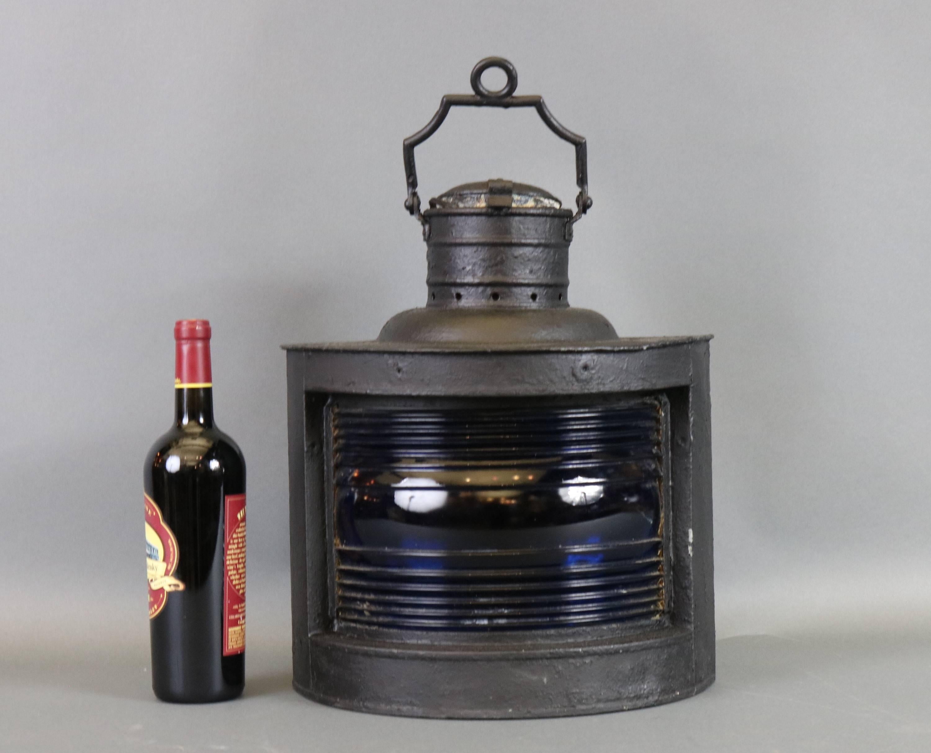Iron Starboard Ship's Lantern In Good Condition For Sale In Norwell, MA