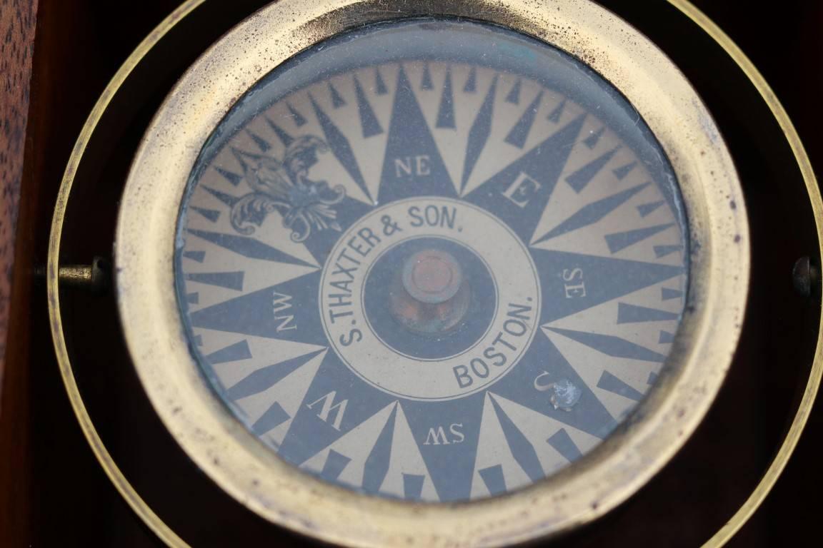 Antique Box Compass by Thaxter In Good Condition In Norwell, MA