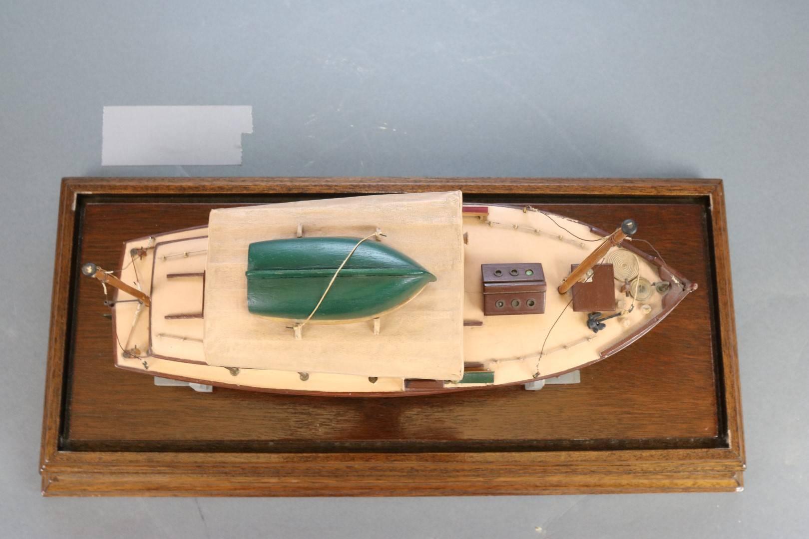 Gray Marine Builder's Model For Sale 3