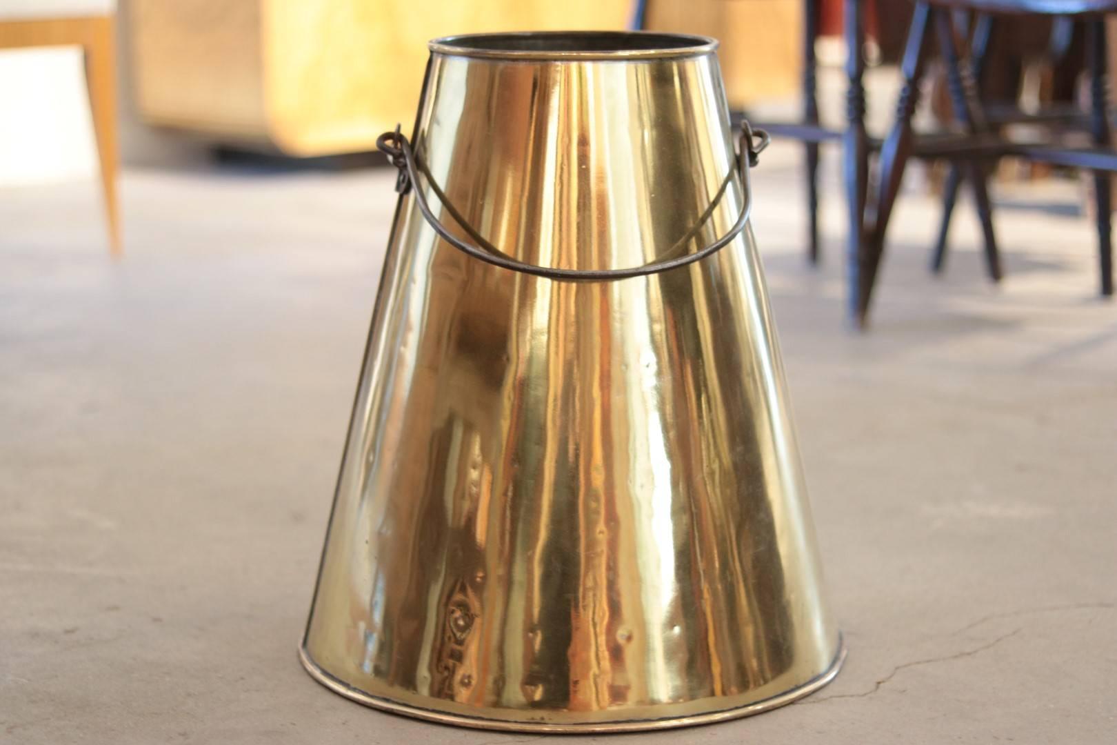 Authentic Brass Cream Bucket In Good Condition In Norwell, MA