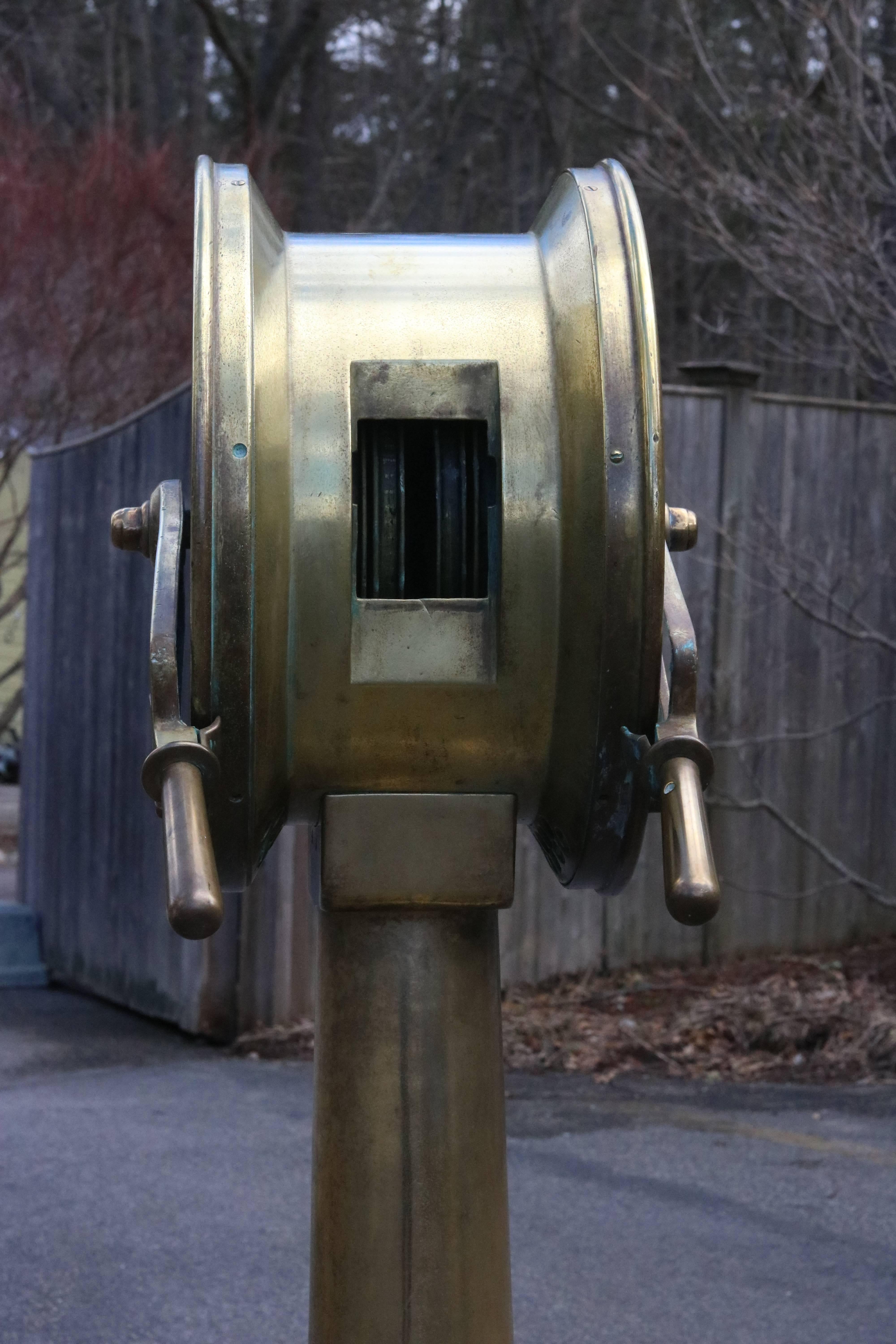Brass Engine Room Telegraph by Robinson of Liverpool In Good Condition In Norwell, MA