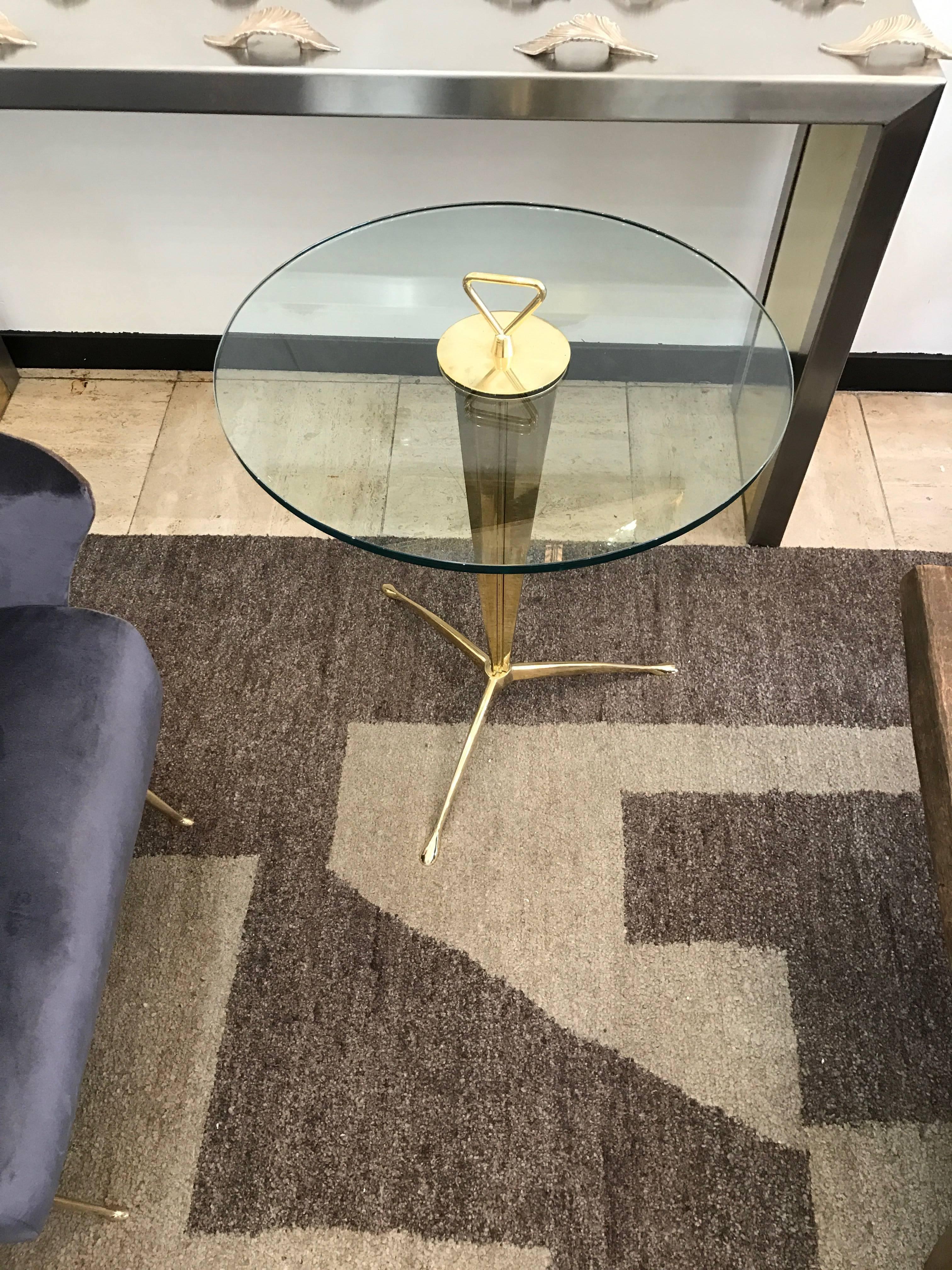 Pair of Gilded Bronze and Glass Tripod Side Tables, circa 1970 In Excellent Condition In Saint-Ouen, FR