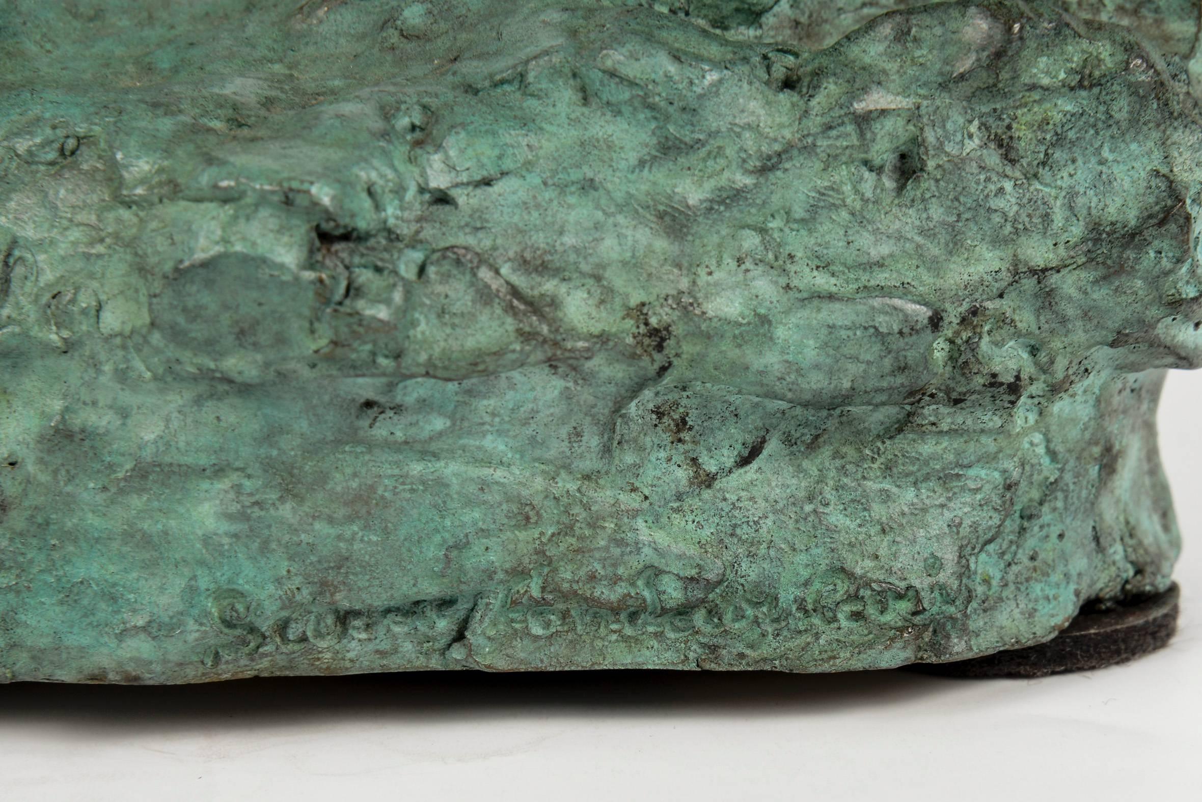 Coppia in bronzo, con patina verde antico originale di Germaine Nordmann,
Ecole de Paris,
Susse Fondeur,
1940 circa.
Firmato e numerato.
Misure:
Altezza uomo 35 cm x larghezza 17 cm x profondità 8 cm.
Altezza donna 32 cm x larghezza 12 cm x