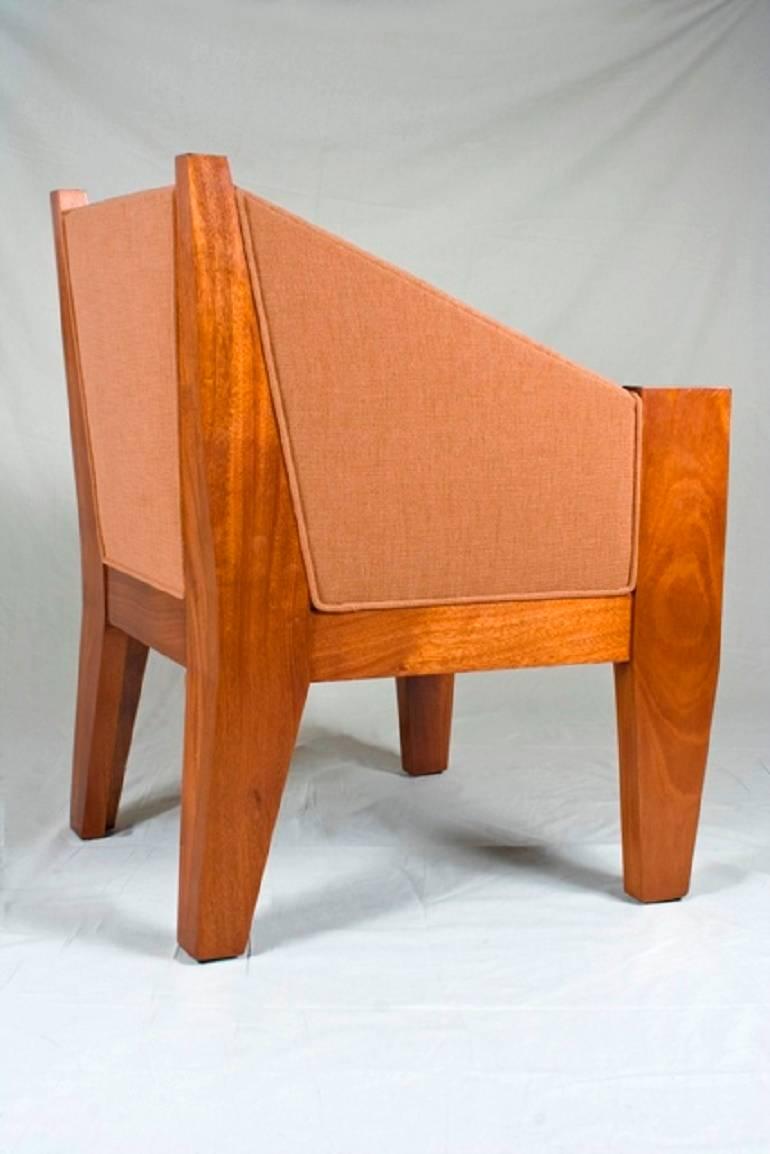 André Sornay (1902-2000).
Furniture designer from Lyon (France) of the 20th century. He owes his recognition to his modernist vision of the furniture, including in particular, the use of nails in brass on his realizations.

Spectacular armchair in