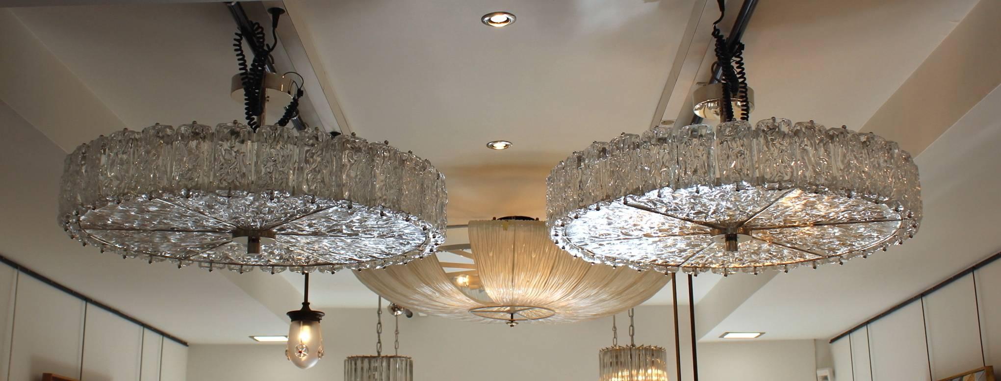 Italian Fantastic Pair of Barovier Style Murano Chandelier For Sale