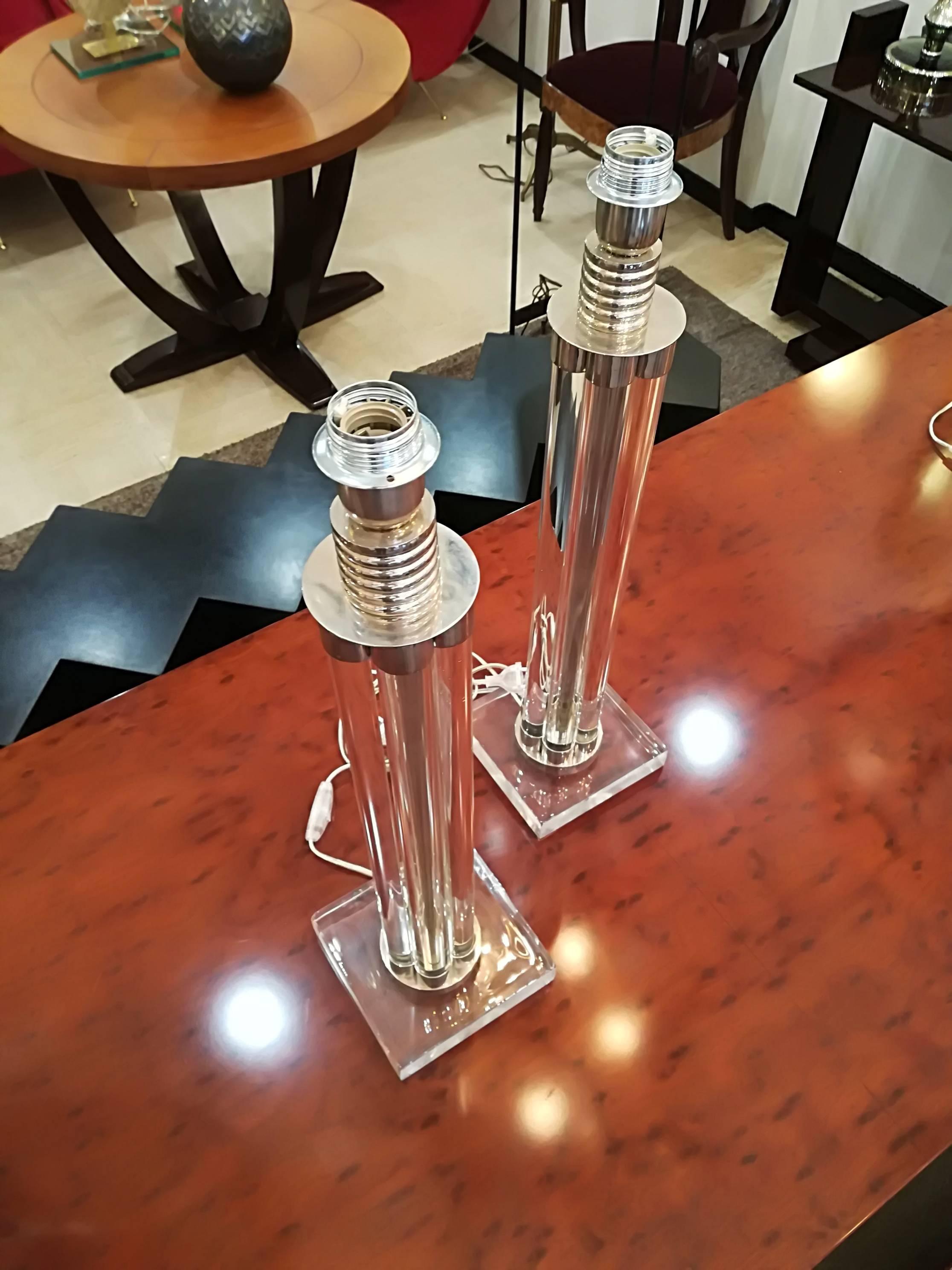 Italian Elegant Pair of Glass and Nickel Plated Metal Table Lamps