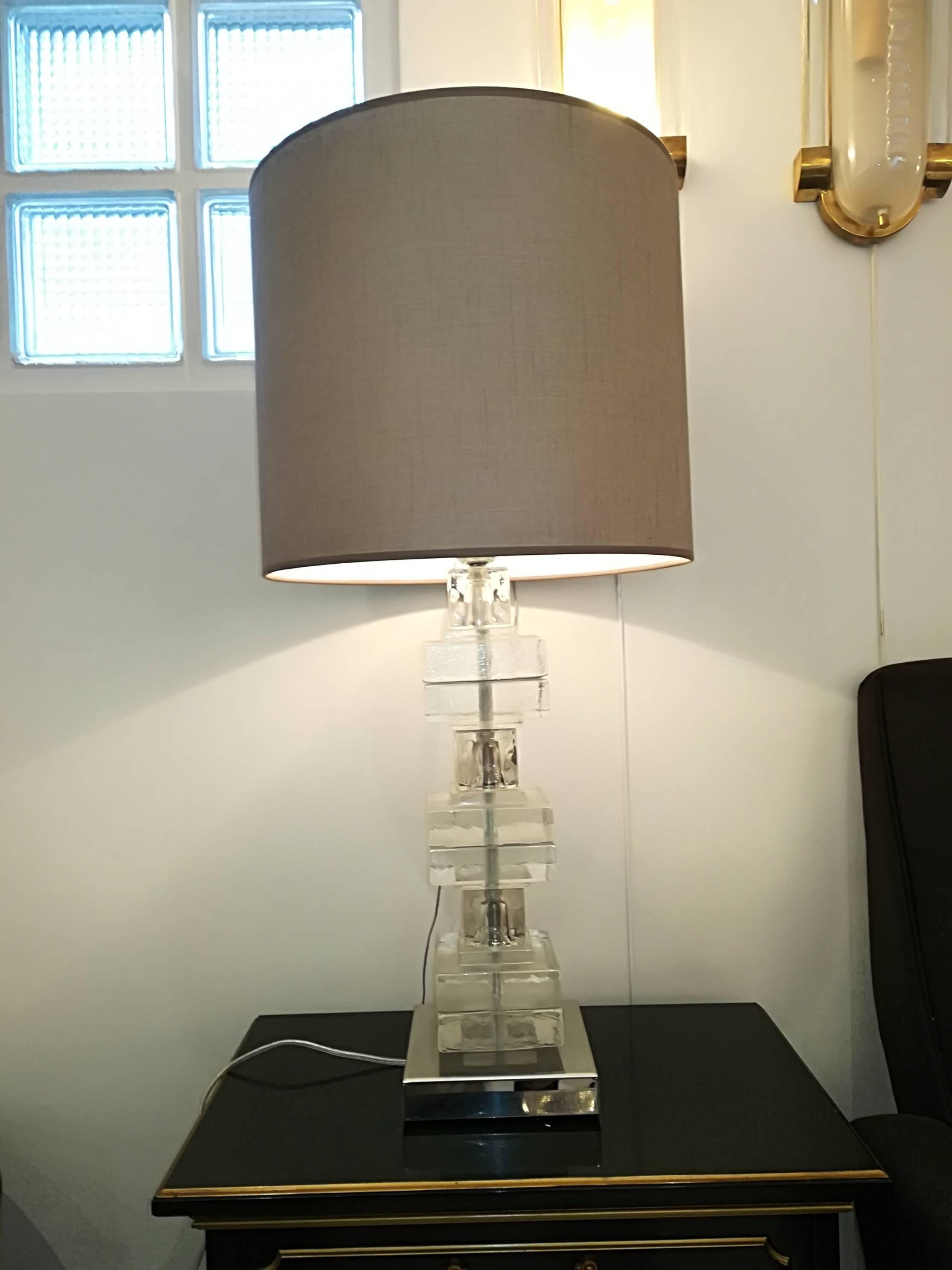 Elegant Pair of Glass Table Lamps 3