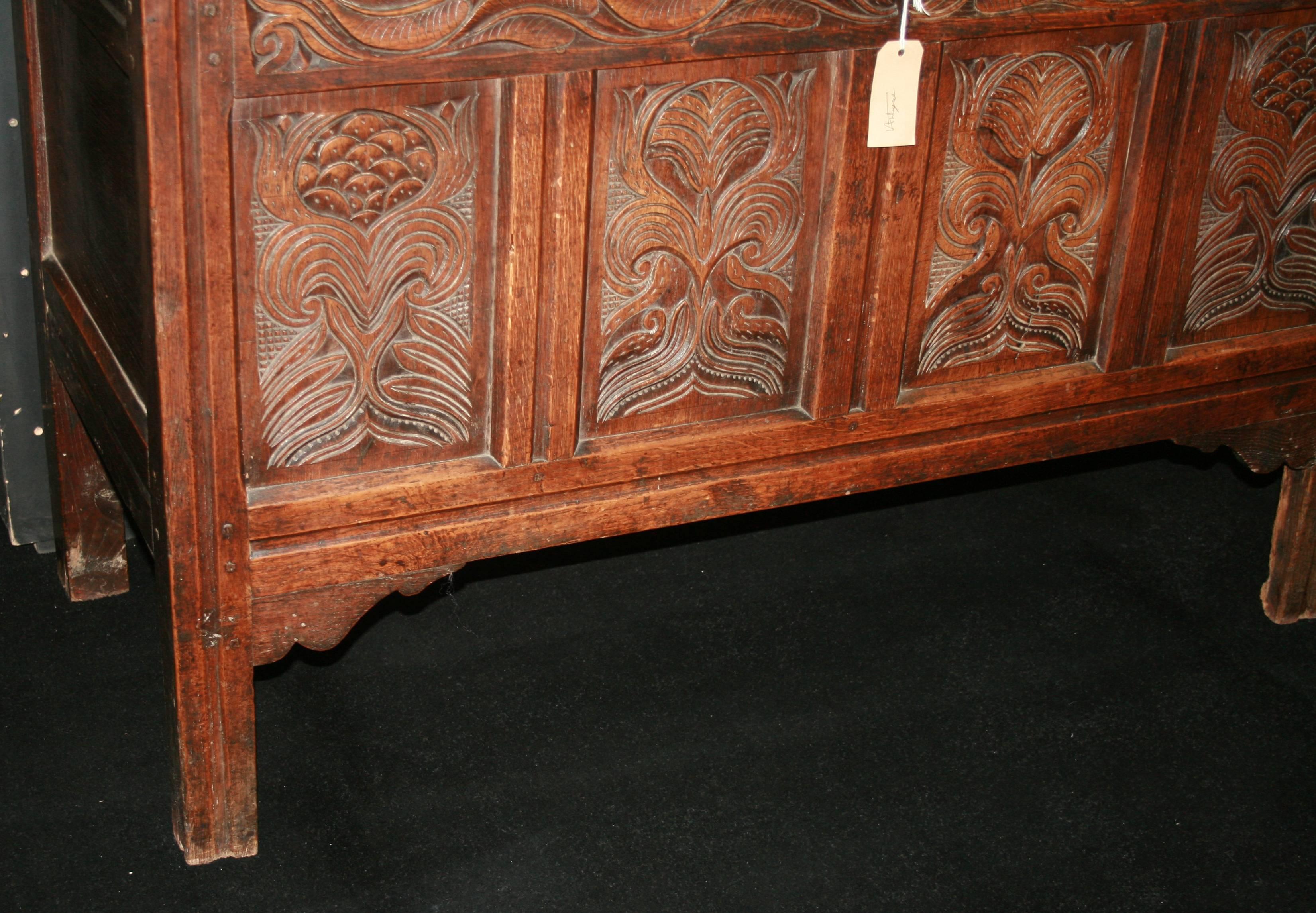 Antique Oak Coffer Charles II, circa 1670 In Excellent Condition In Worcester, Worcestershire