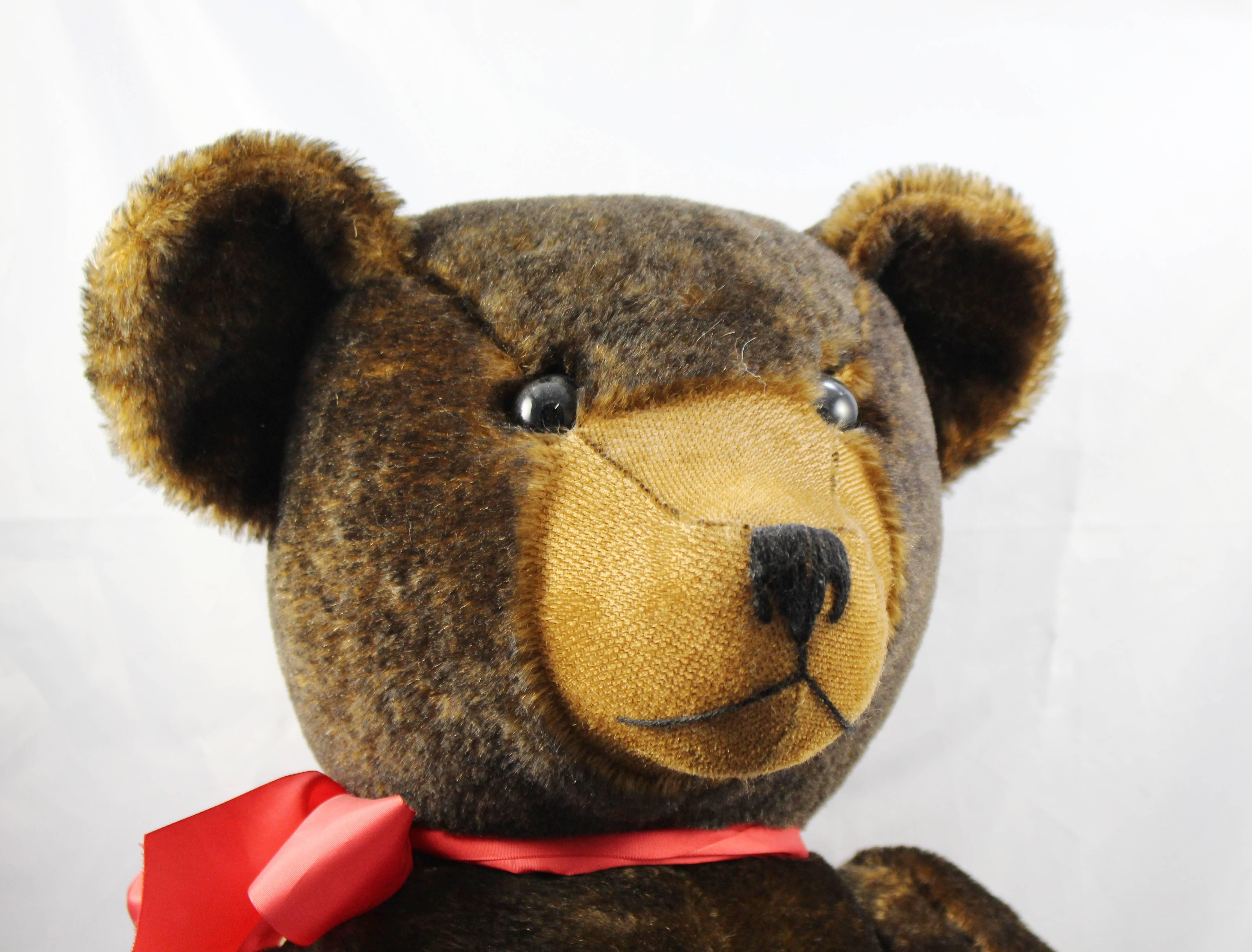 Limited Edition Bing Classic Collection Brown Bear In Excellent Condition In Worcester, Worcestershire