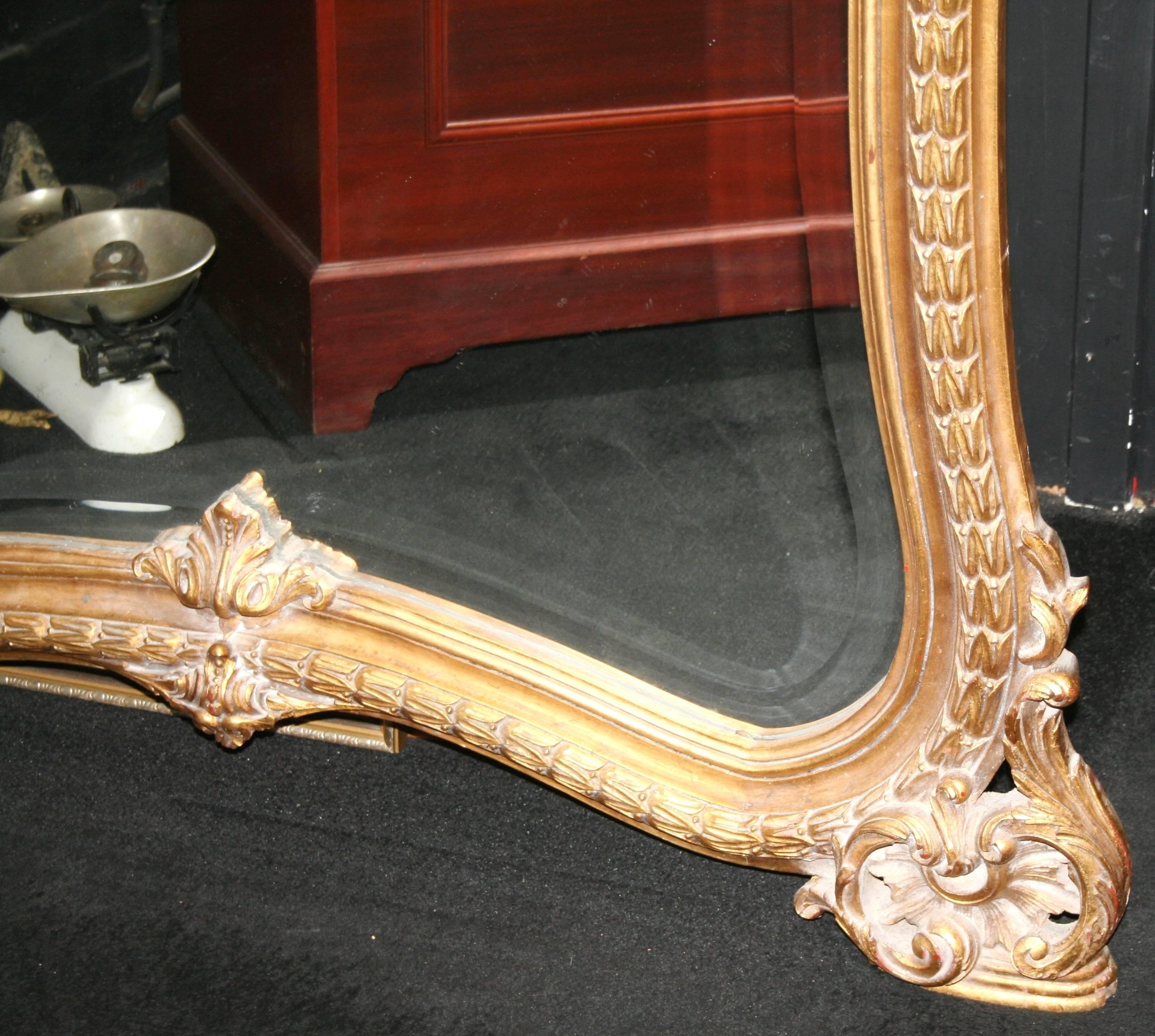 Fine Pair of Hand-Carved Gilt Louis XV Style Mirrors 4