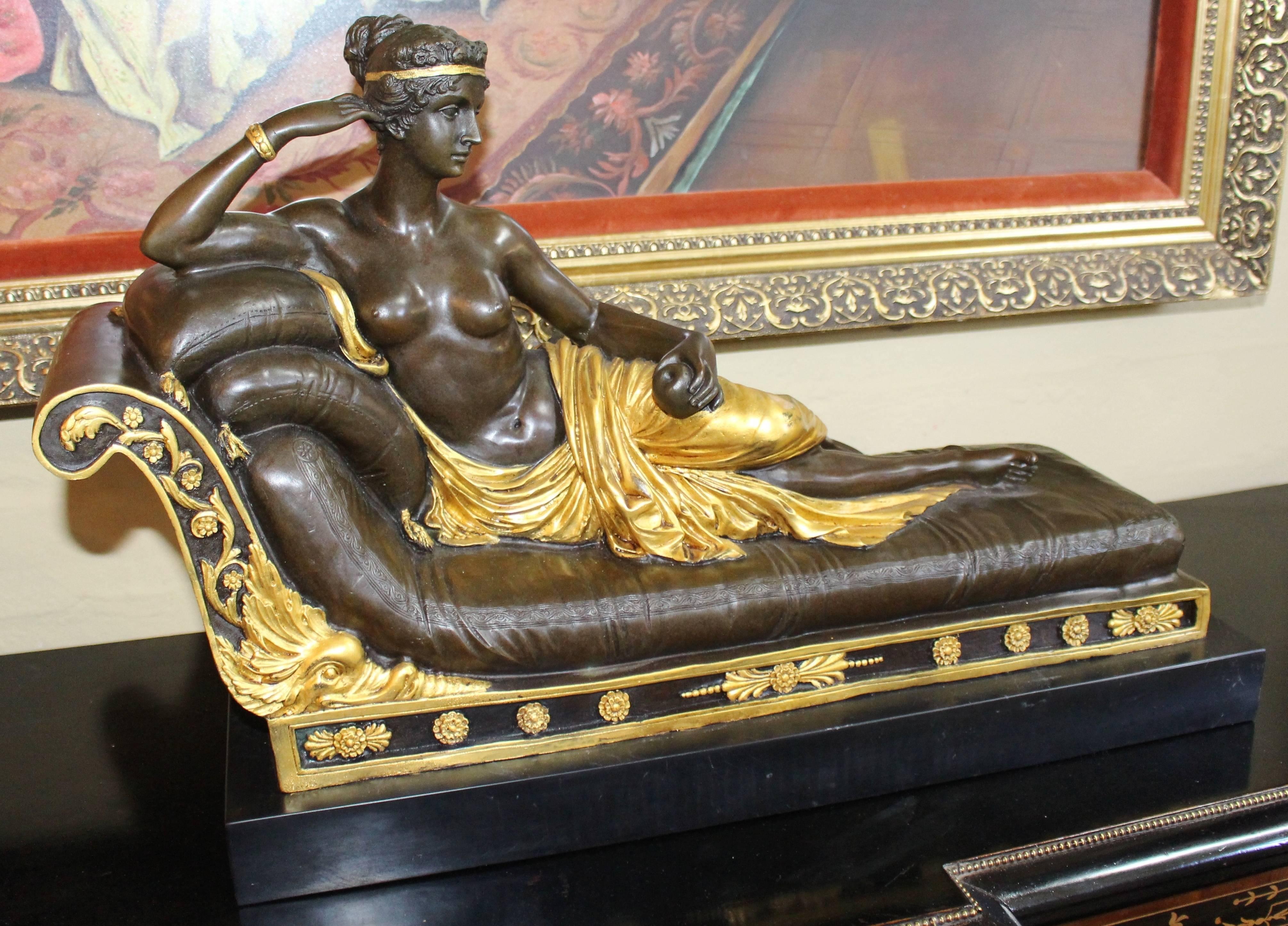 Period Regency style, late 20th century
Subject Classical style reclining figure
Measures: Width 52 cm / 20 1/2 in
Depth 19 cm / 7 1/2 in
Height 33.5 cm / 13 1/4 in
Composition bronze on marble/slate base
Condition very good condition