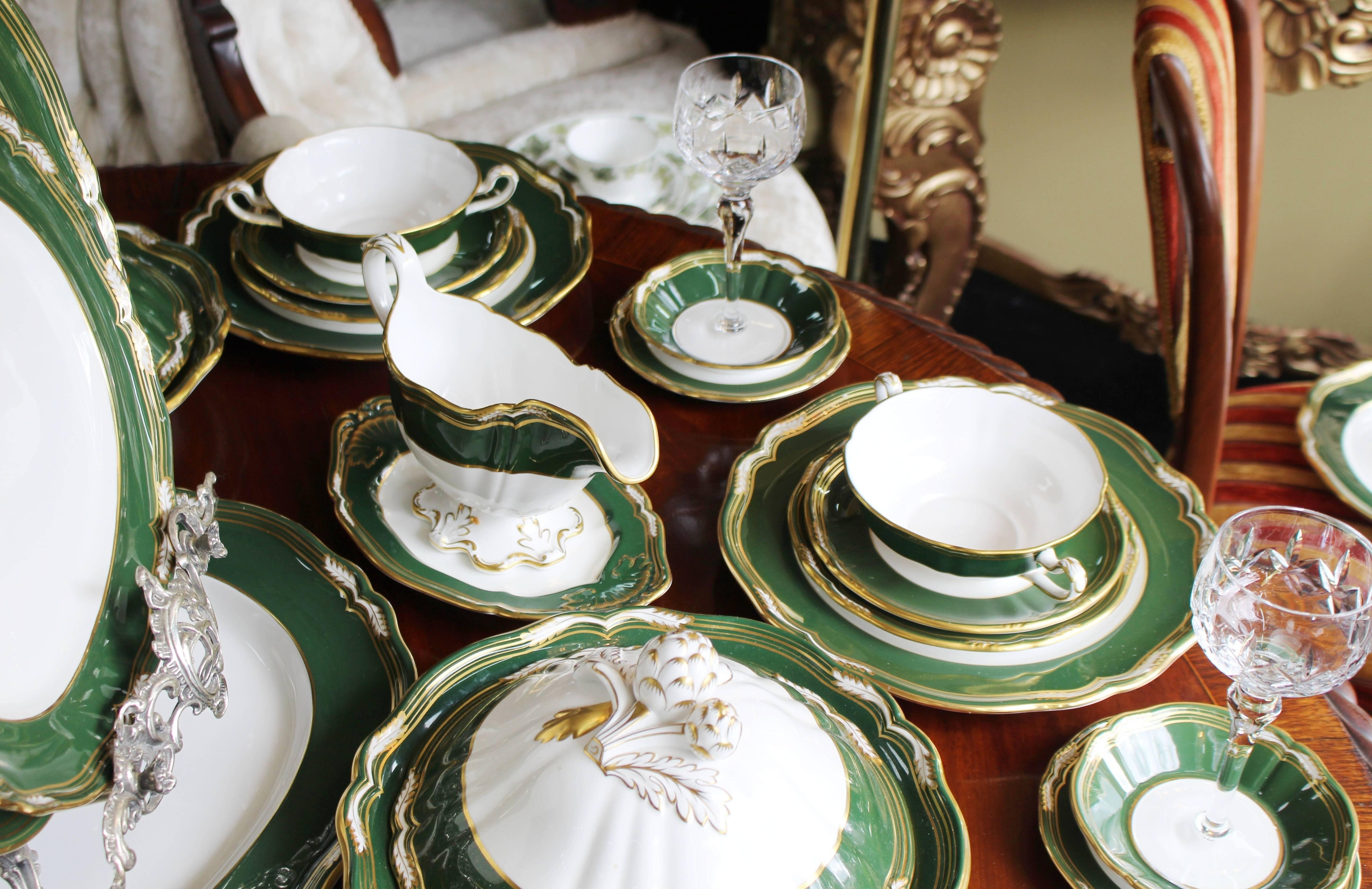 Very Large Fine Spode Harrogate Dinner, Tea and Coffee Service 1