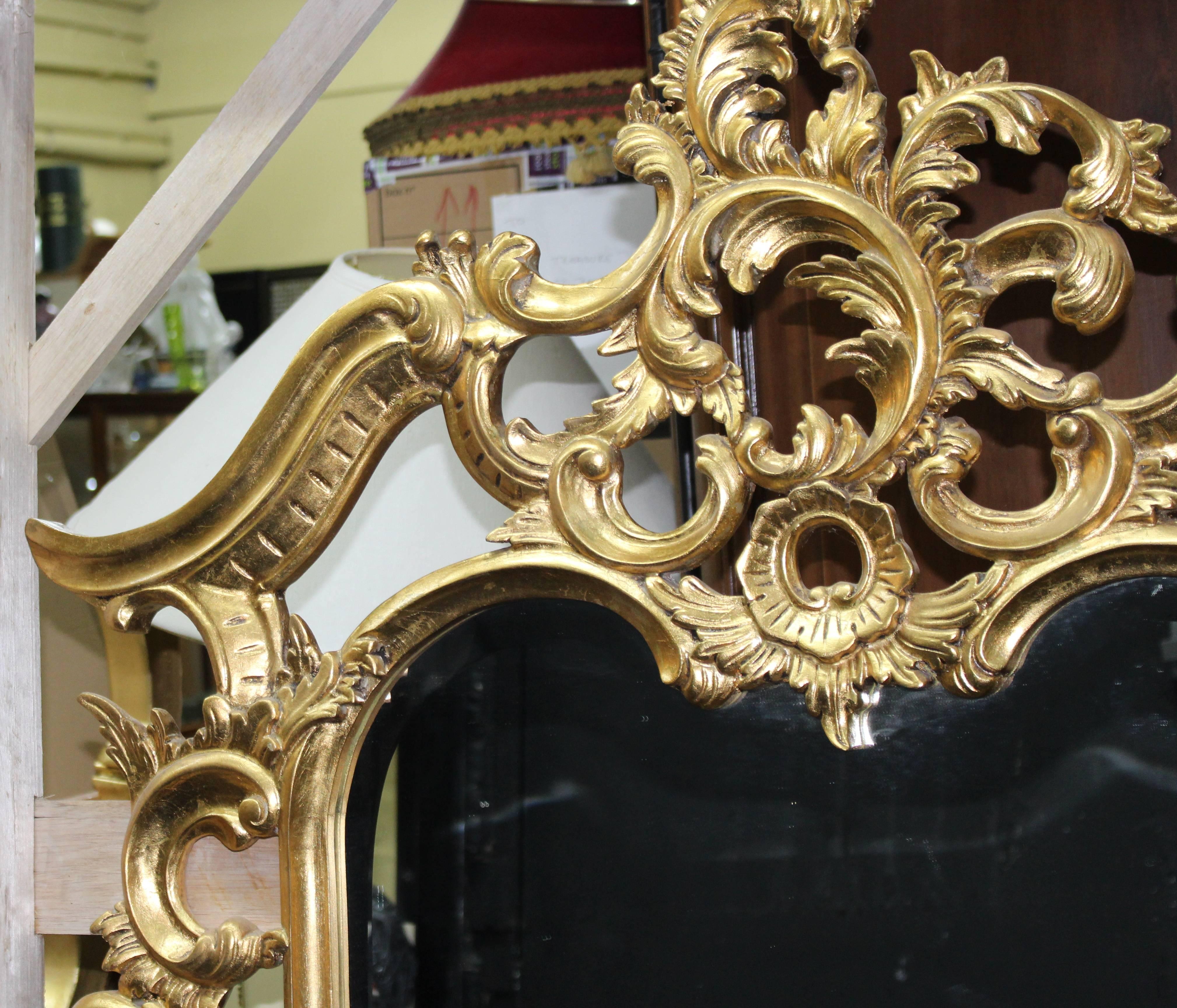 Large Handsome Carved Wood Gilt Gold Leaf Pier Glass Mirror In Excellent Condition In Worcester, Worcestershire