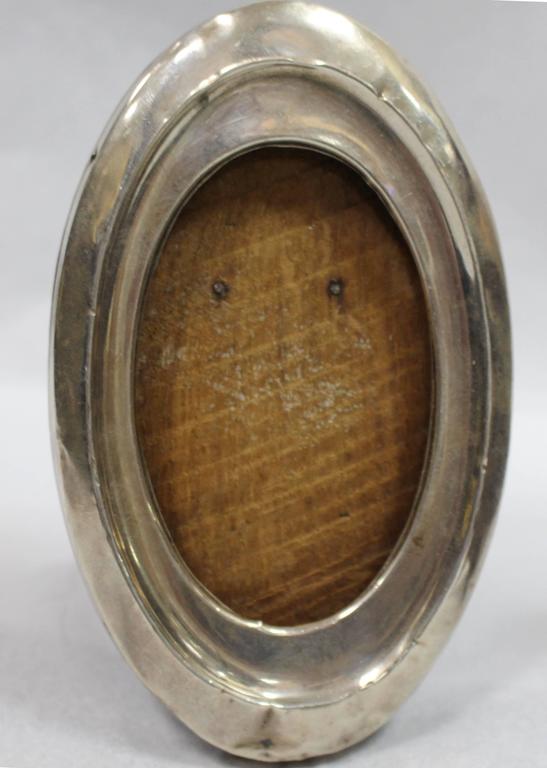 Pair of Small Sterling Silver Oval Picture Frames B'ham, 1918 at 1stDibs