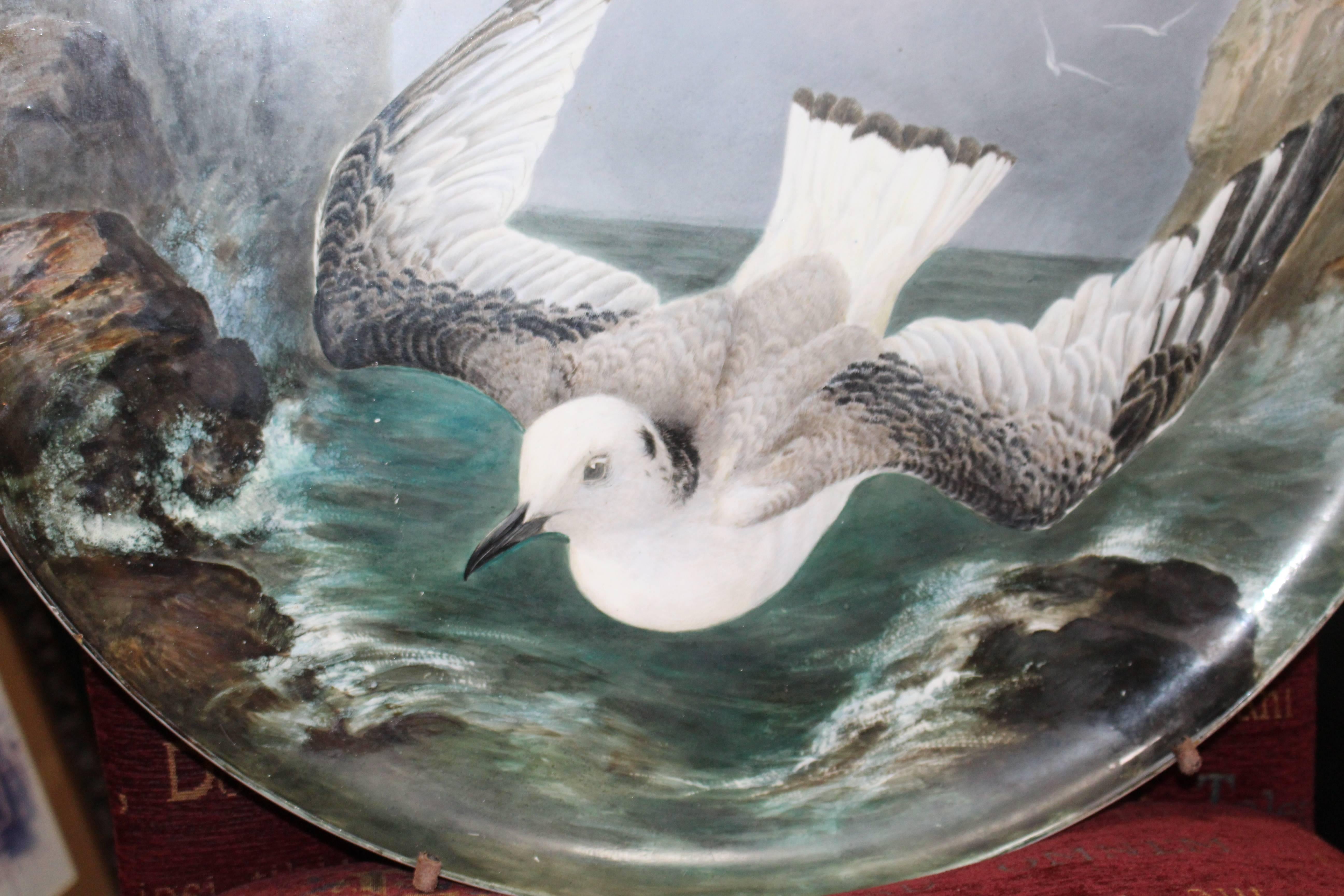 Fine 19th Century Creil et Montereau Painted Seagull Charger For Sale 4
