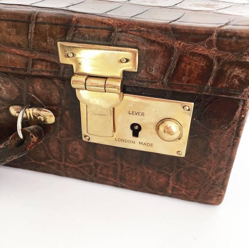Stunning Crocodile Attache Case In Good Condition For Sale In New York, NY