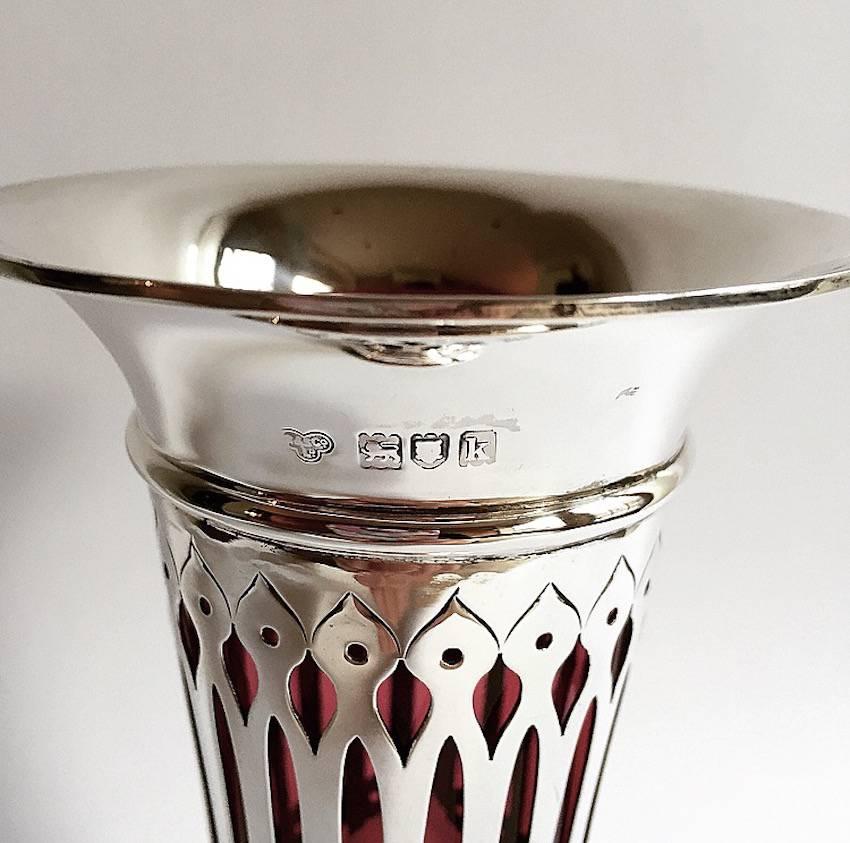 Early 20th Century English Silver Bud Vase, 1905 For Sale