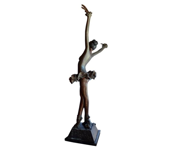 This tall sculpture is after Pierre Le Faguays, a sculptor that was prolific utilizing ballerina subjects. Fayral Fayral and Guerbe were two pseudonyms used by the famous Pierre Le Faguays. Fayral and Guerbe were both the family names for his mother
