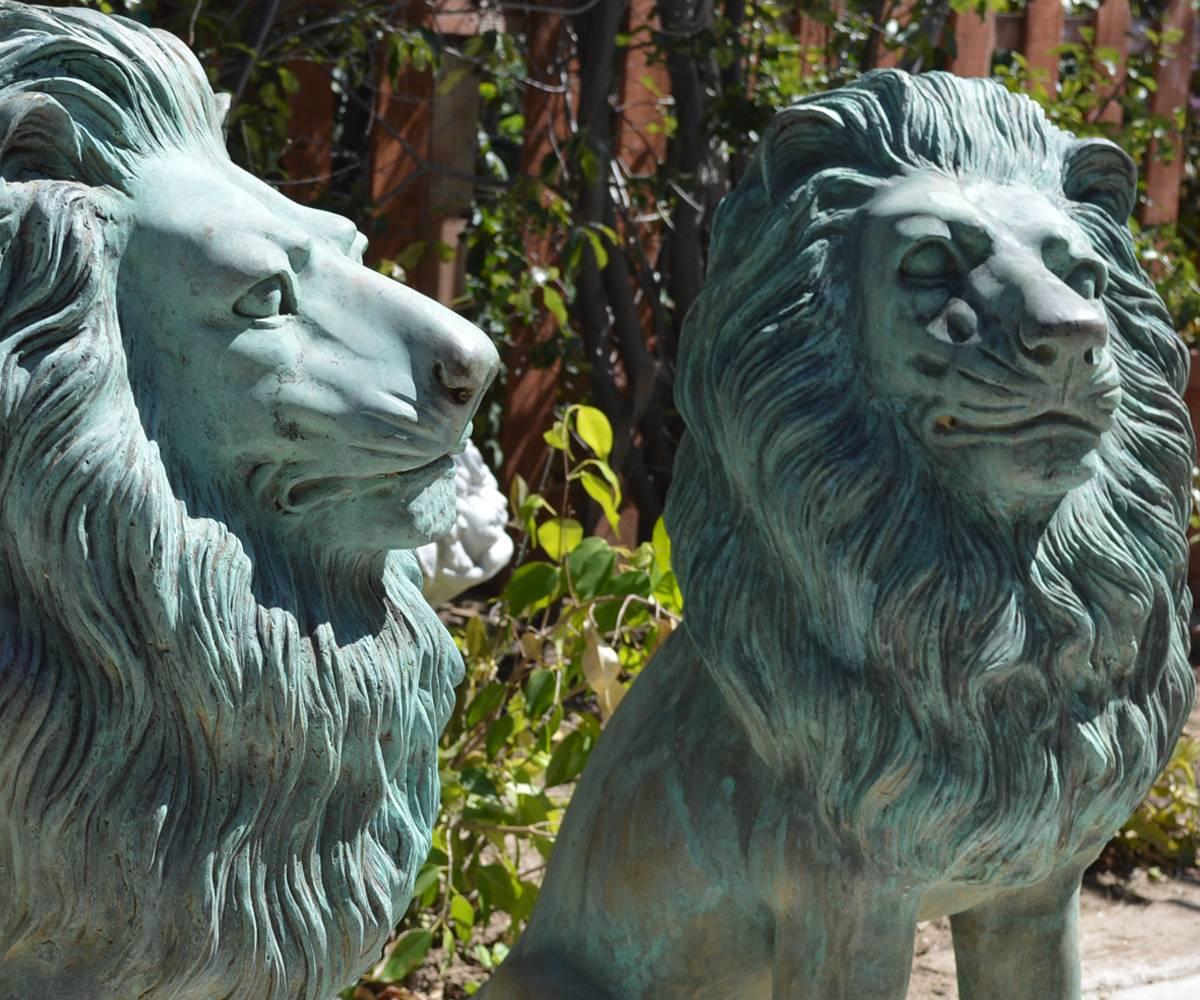 Medieval Magnificent Pair of Patinated Bronze Lion Sculptures