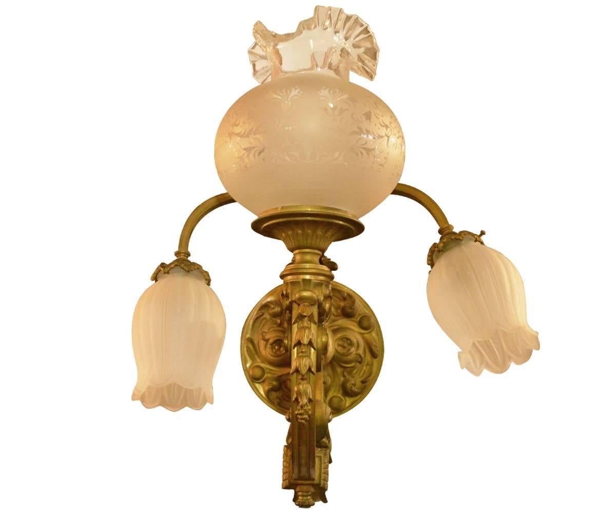 Victorian Pair of 19th Century French Gilt Bronze Three-Light Wall Sconces For Sale