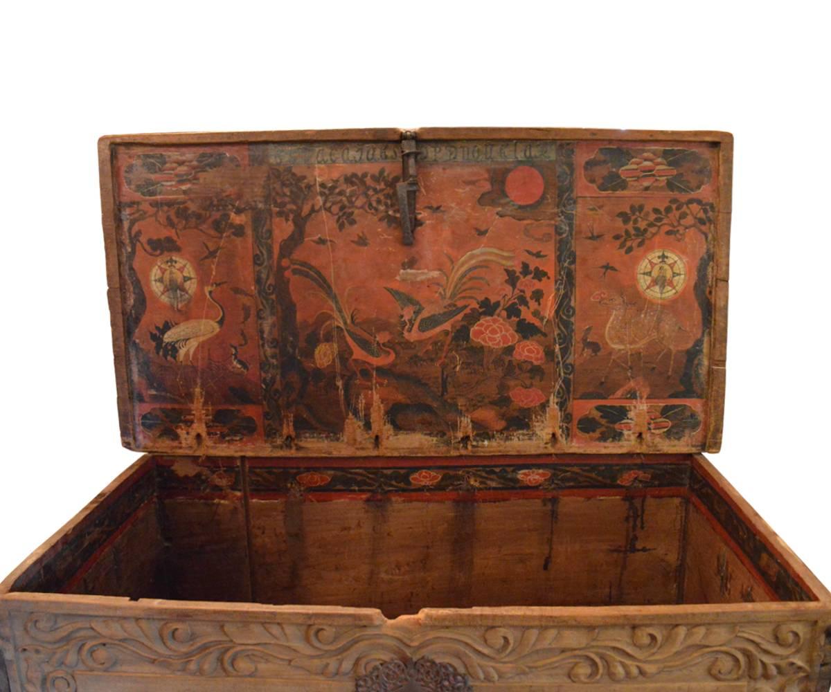 Large Antique 17th Century European Hand-Carved Wood Trunk/ Hope Chest In Distressed Condition For Sale In Laguna Beach, CA