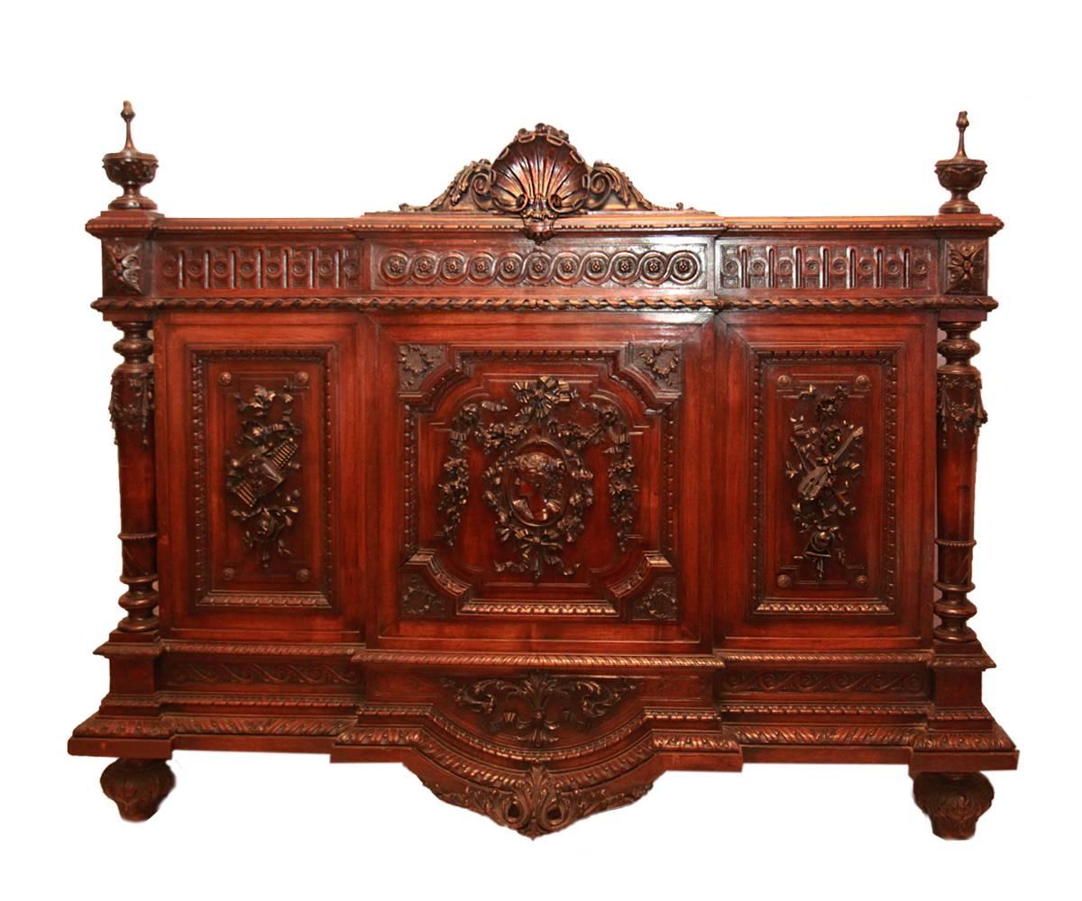 Antique 19th Century French Louis the XVI Three Pieces Bedroom Set In Good Condition In Laguna Beach, CA
