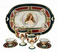 Antique service à thé et café en porcelaine de style Royal Vienna sur plateau