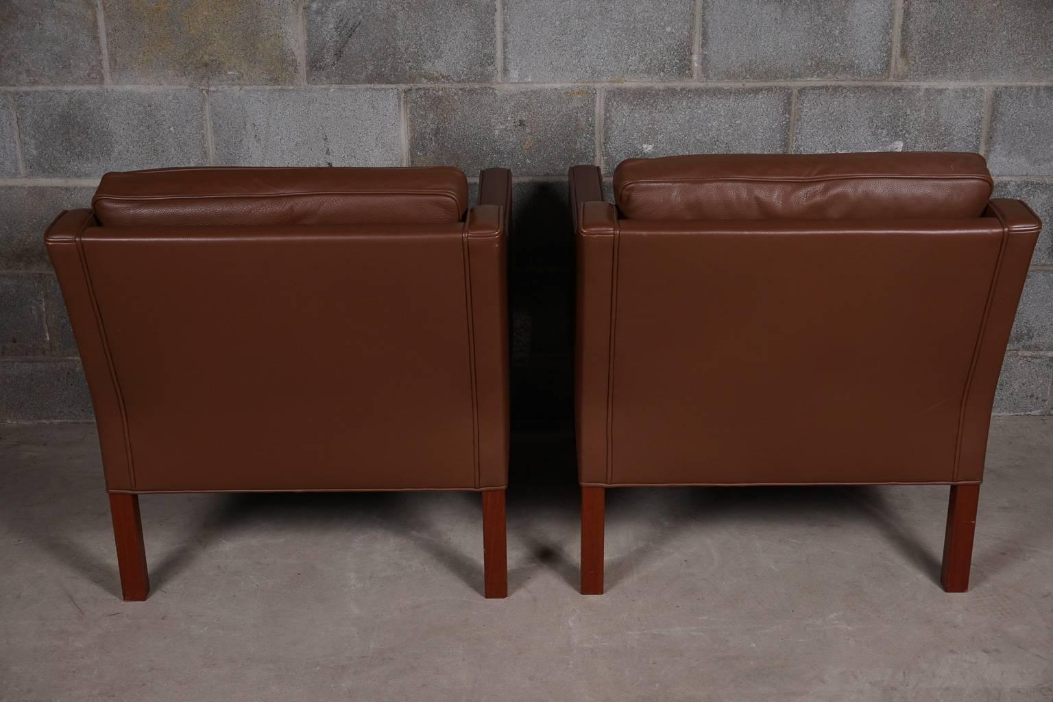 Pair of Børge Mogensen Lounge Chairs 1