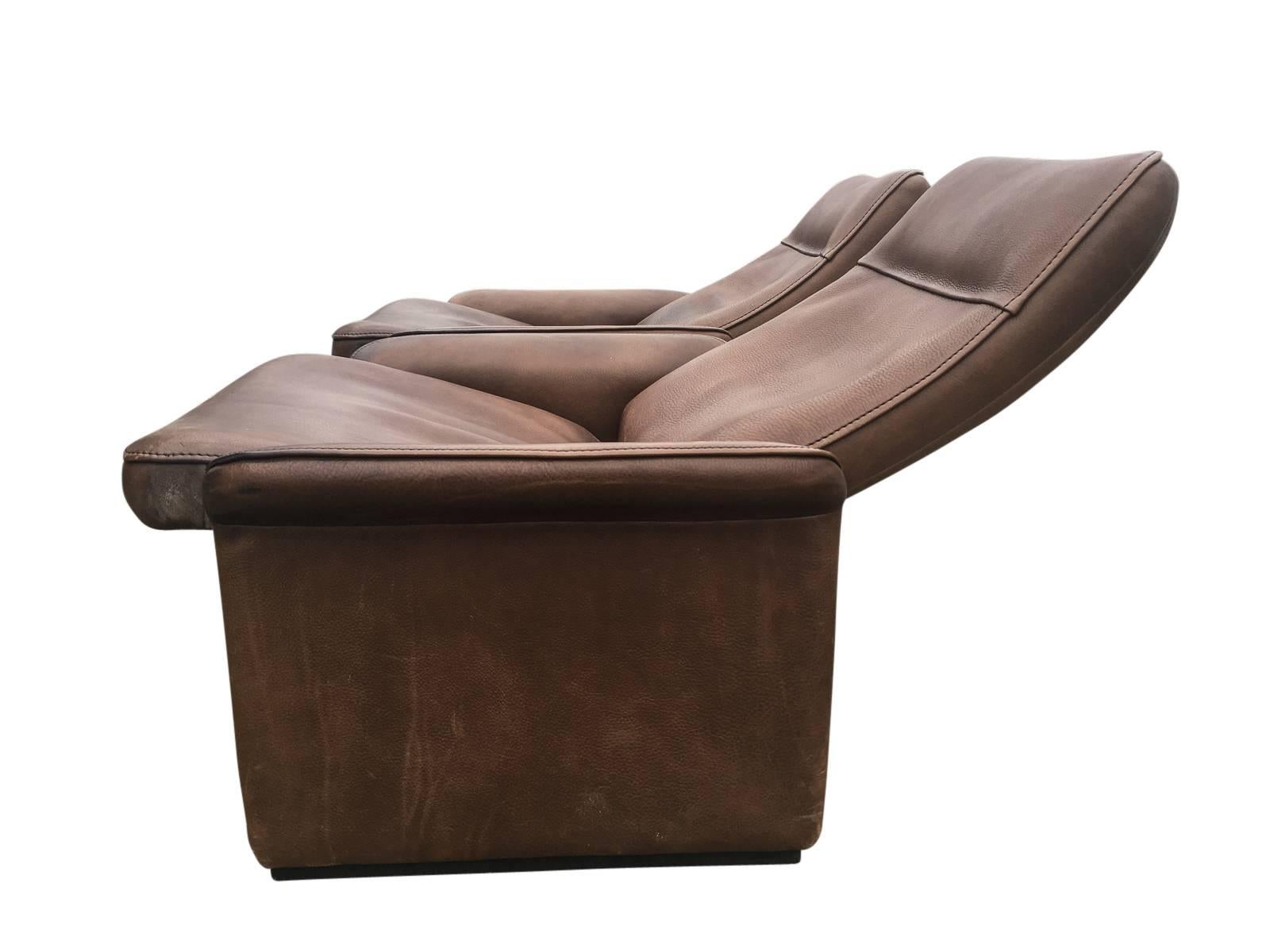 Pair of Leather Lounge Chairs Manufactured by De Sede, Switzerland 1