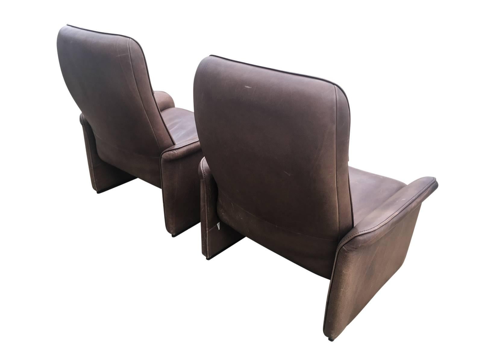 Pair of Leather Lounge Chairs Manufactured by De Sede, Switzerland 4