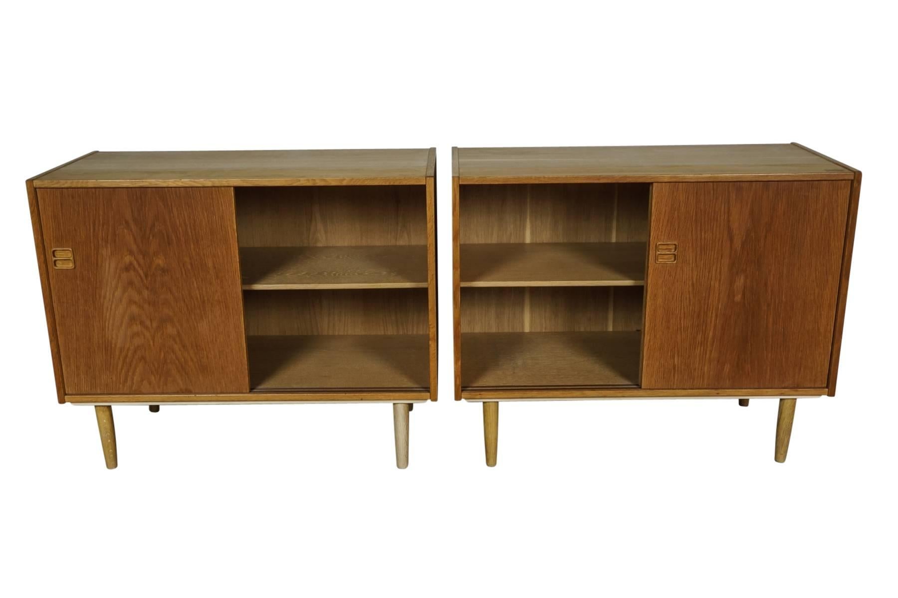 Pair of Danish Mid-Century Cabinets in Oak, circa 1960 In Good Condition In Nashville, TN