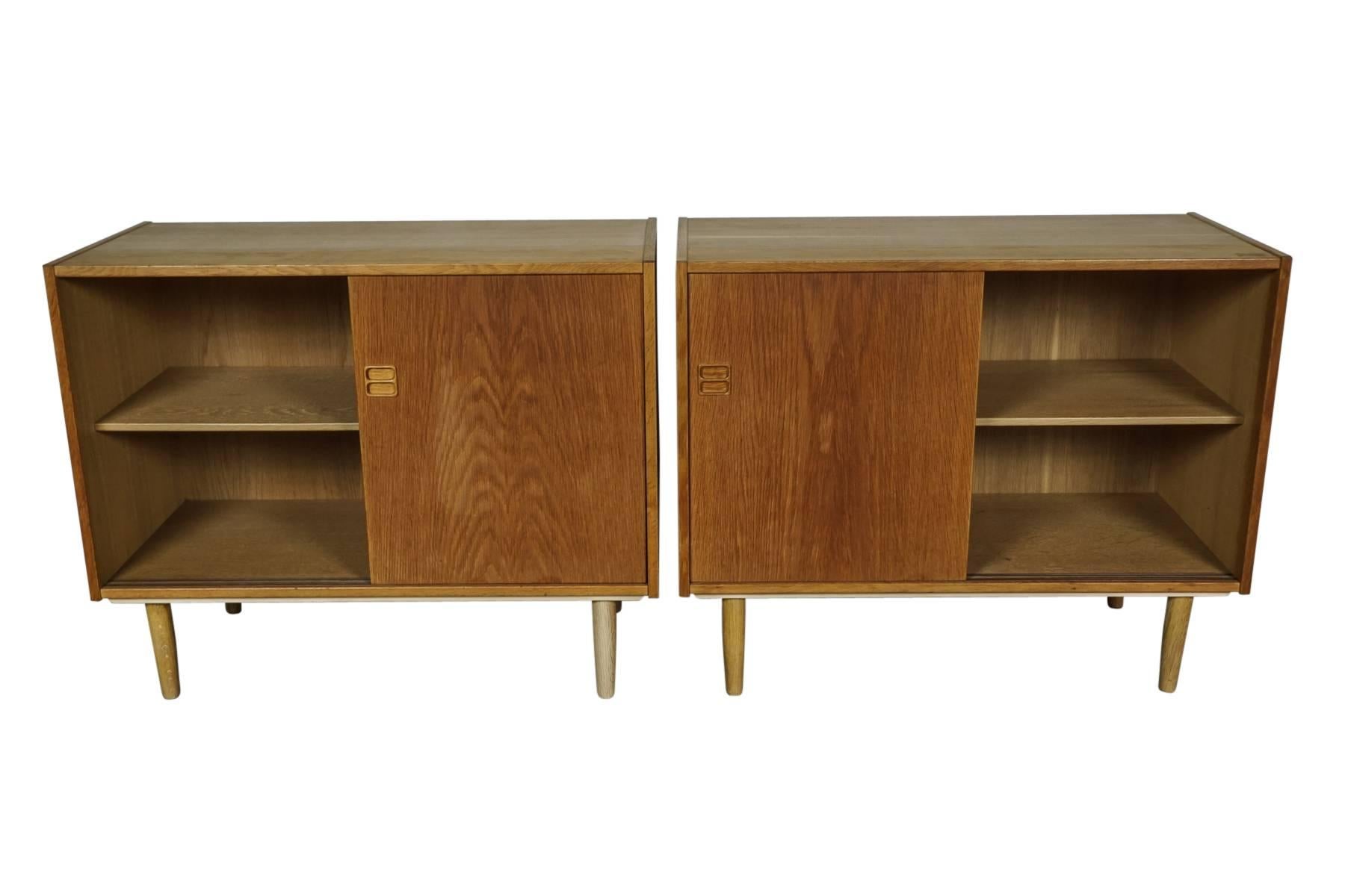 Mid-20th Century Pair of Danish Mid-Century Cabinets in Oak, circa 1960