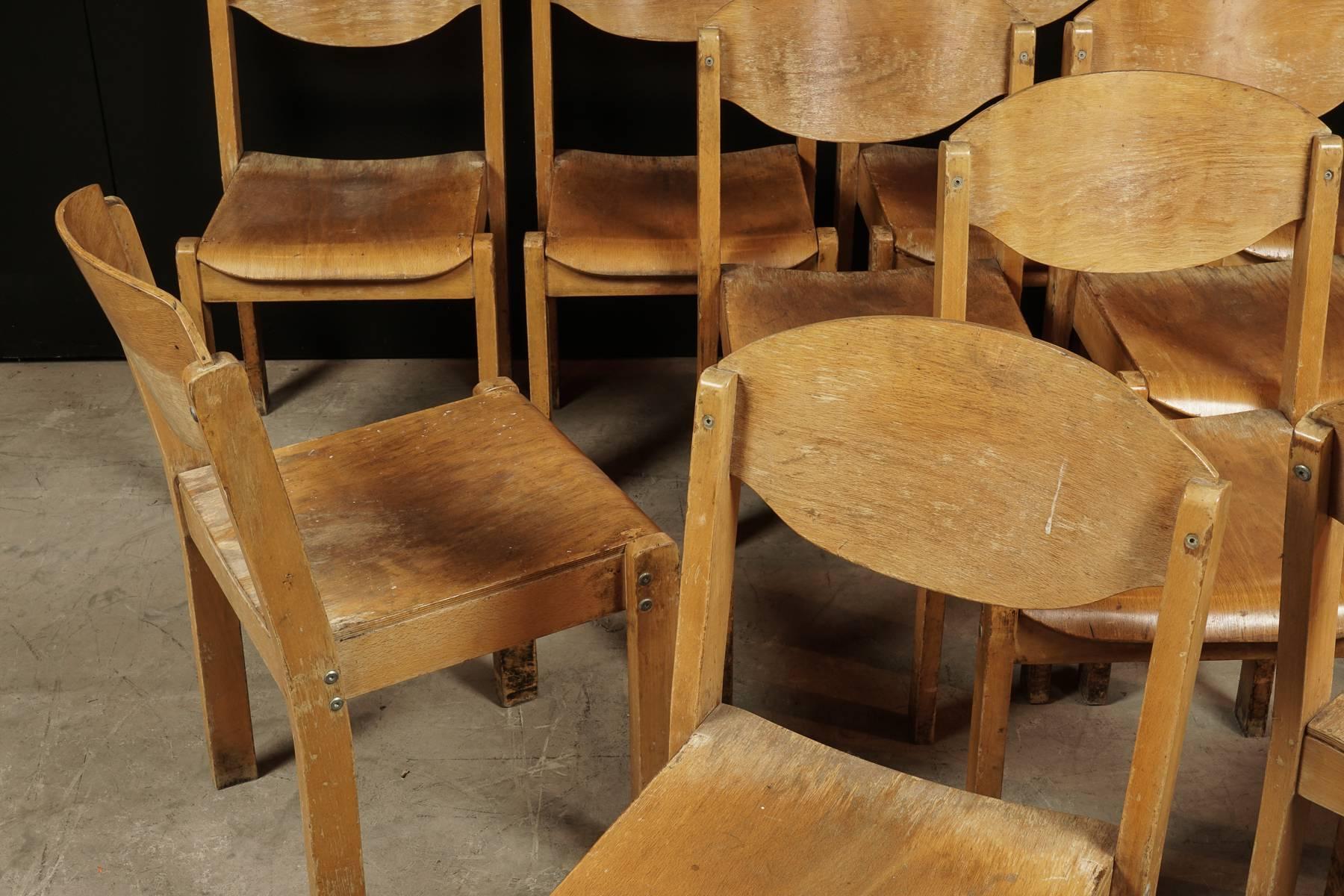 Set of Ten Stacking Chairs from a University in France, circa 1960 In Good Condition In Nashville, TN