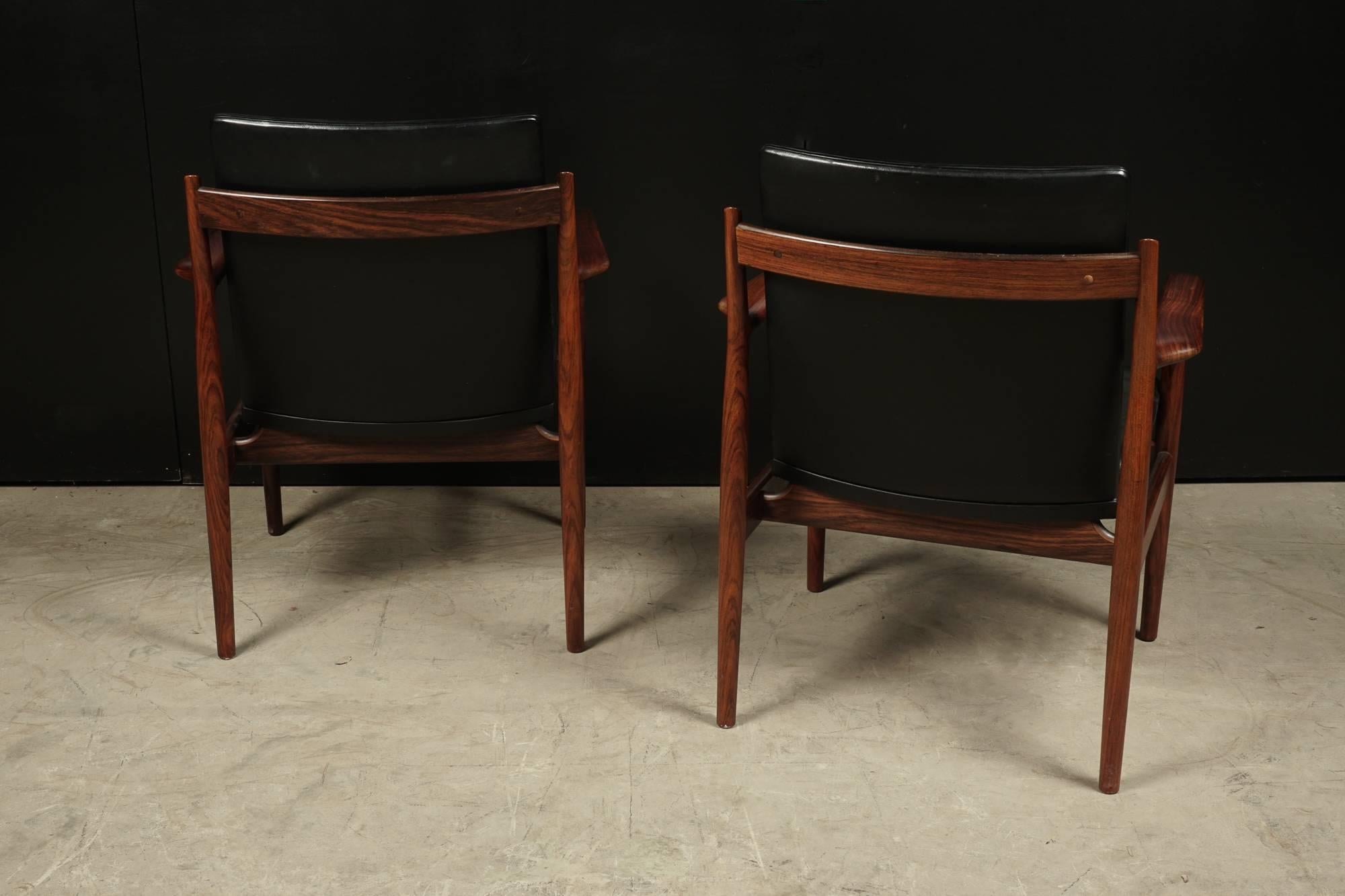 Mid-Century Modern Pair of Lounge Chairs From Denmark, Designed by Arne Vodder, circa 1960