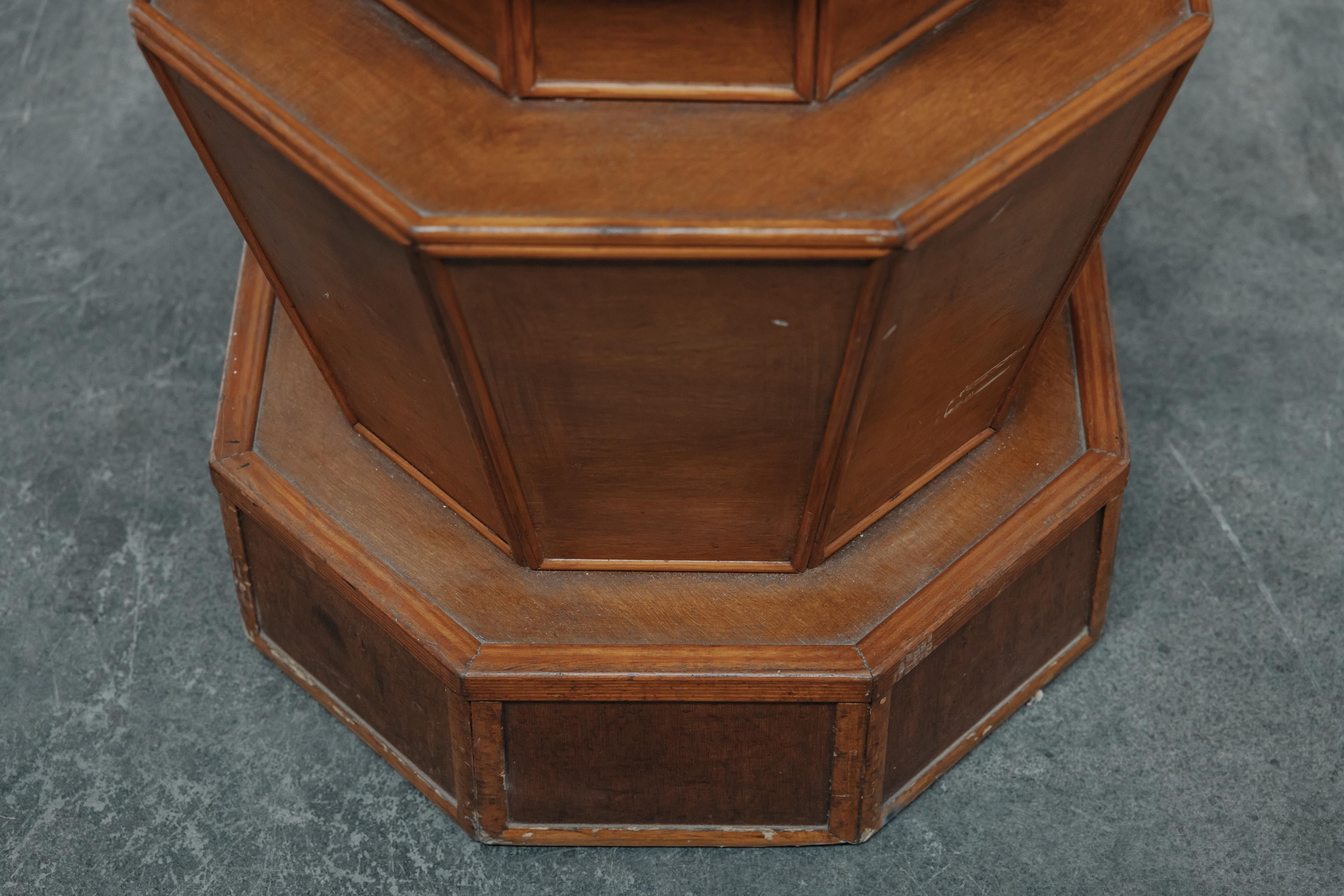 Modernist Oak Stand From France, Circa 1960 In Good Condition For Sale In Nashville, TN