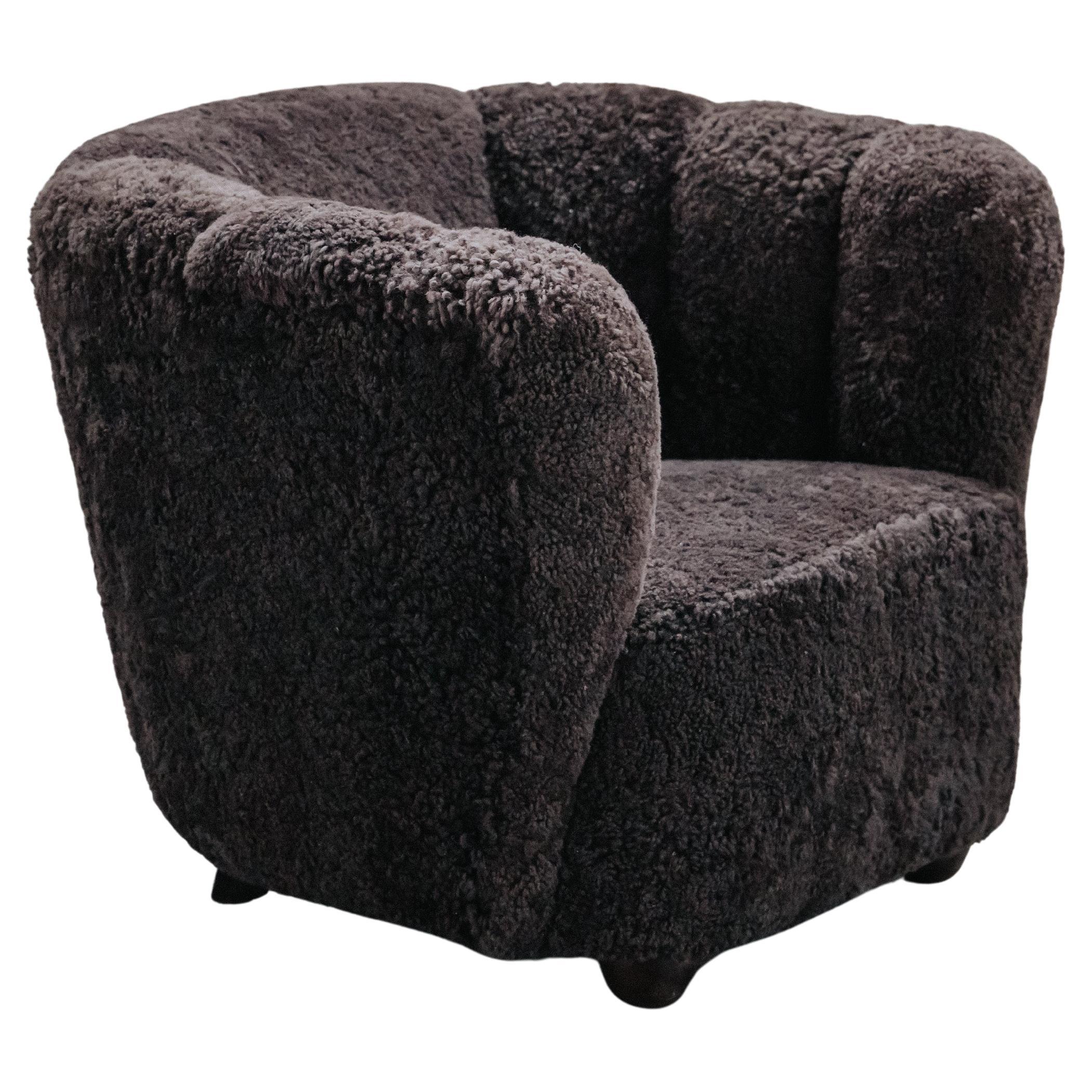 Chaise d'ébéniste vintage en shearling du Danemark, Circa 1950 en vente