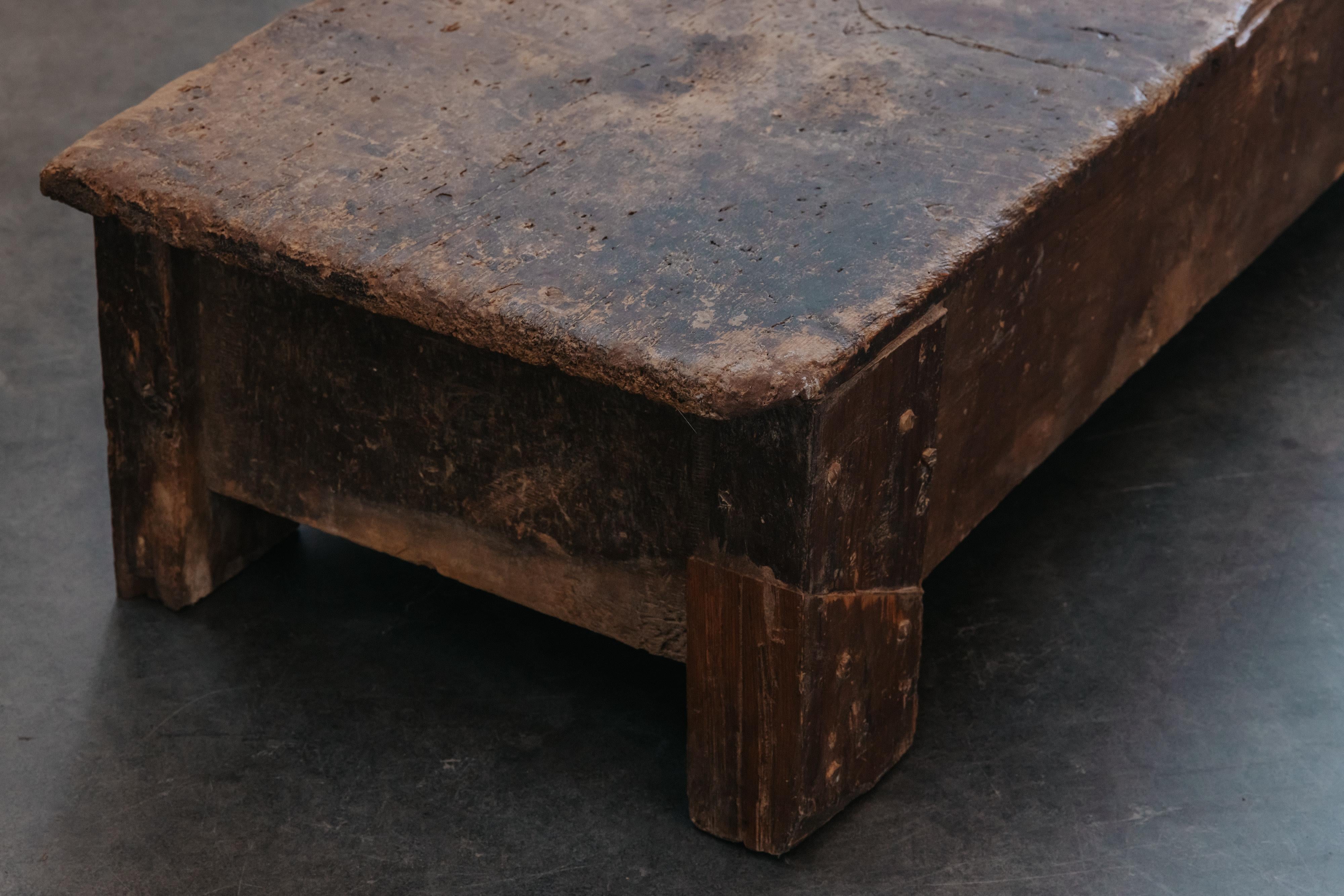 Mesa de centro primitiva de Italia, circa 1750 en venta 2