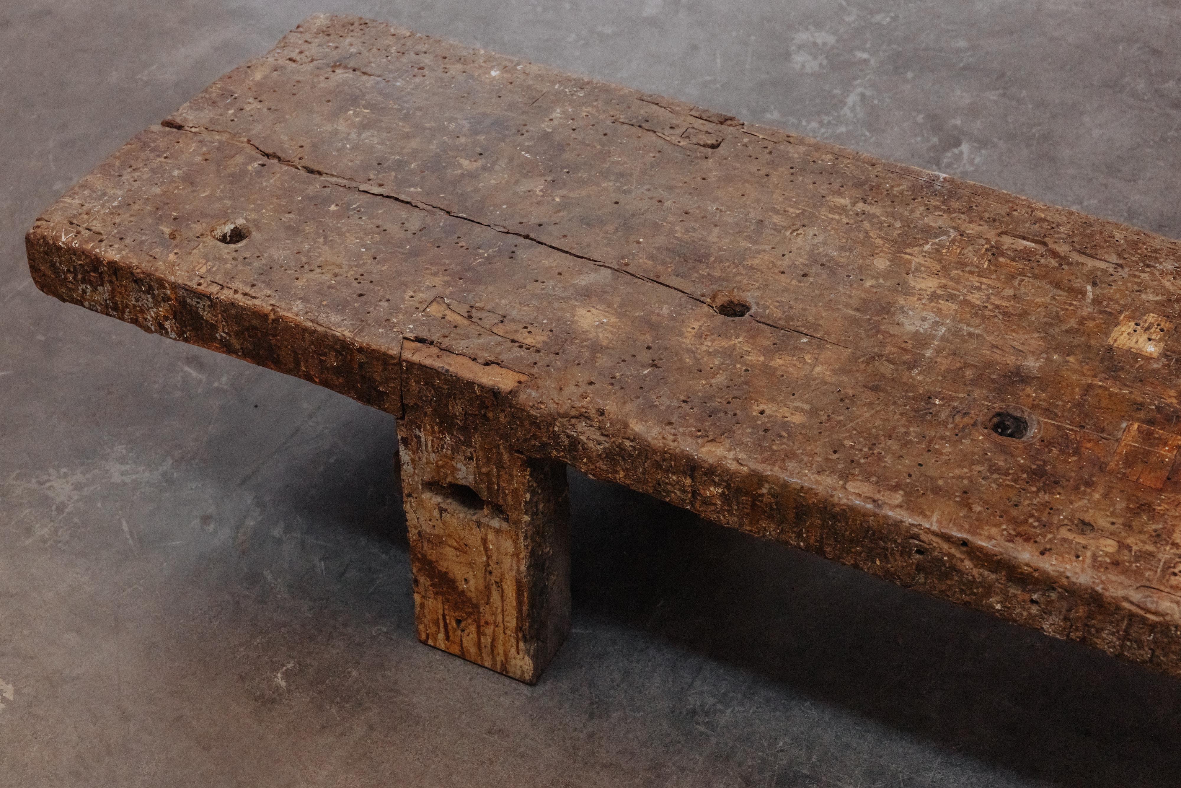 Mesa de centro primitiva de Francia, circa 1900 en venta 6