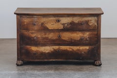 Cómoda antigua de tres cajones de madera de nogal, procedente de Francia, circa 1850