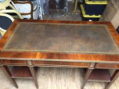 19th Century Russian Neoclassical Mahogany Desk