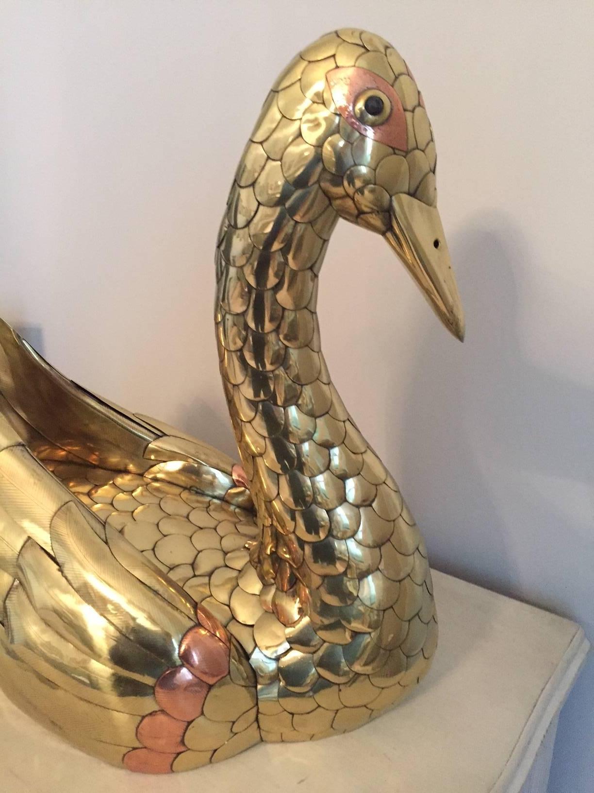 Mid-Century Brass Sculpture Swan Attributed to Sergio Bustamante For Sale 1
