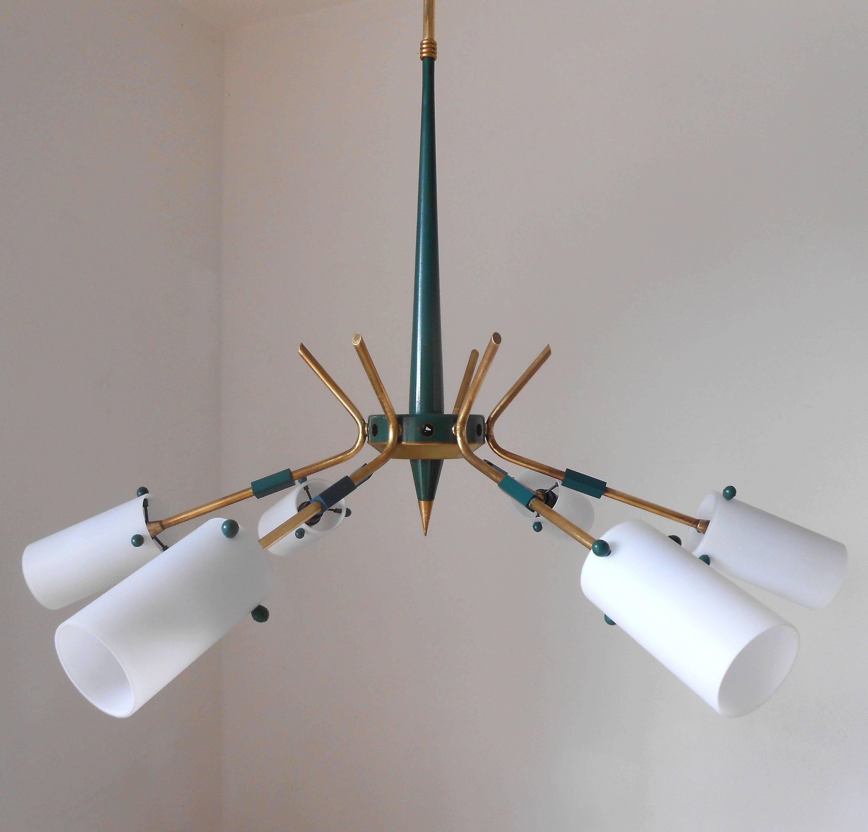 Italian Frosted Murano Cones Chandelier by Stilnovo In Excellent Condition In Los Angeles, CA