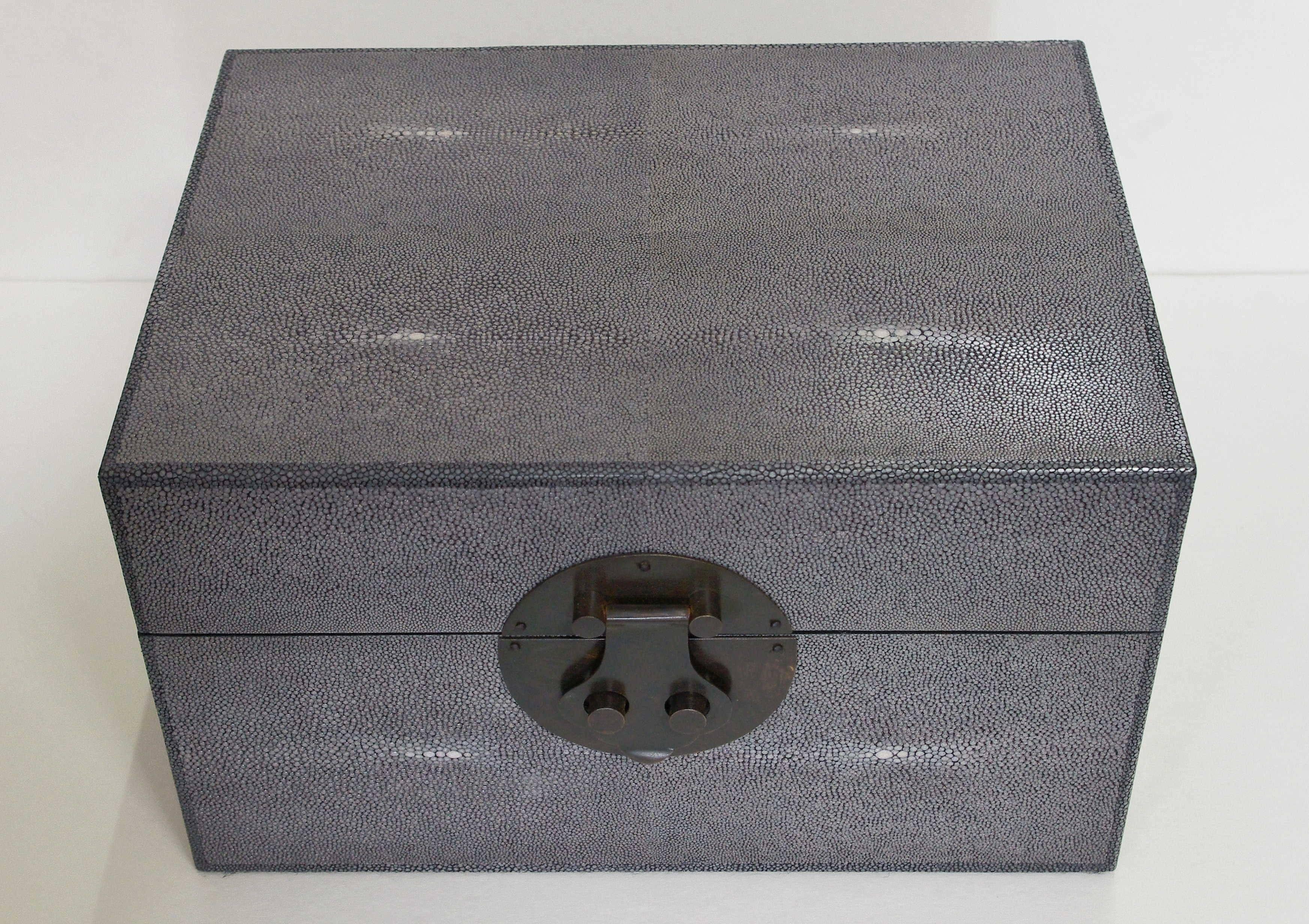 Gray Shagreen Wood Box FINAL CLEARANCE SALE In Excellent Condition In Los Angeles, CA
