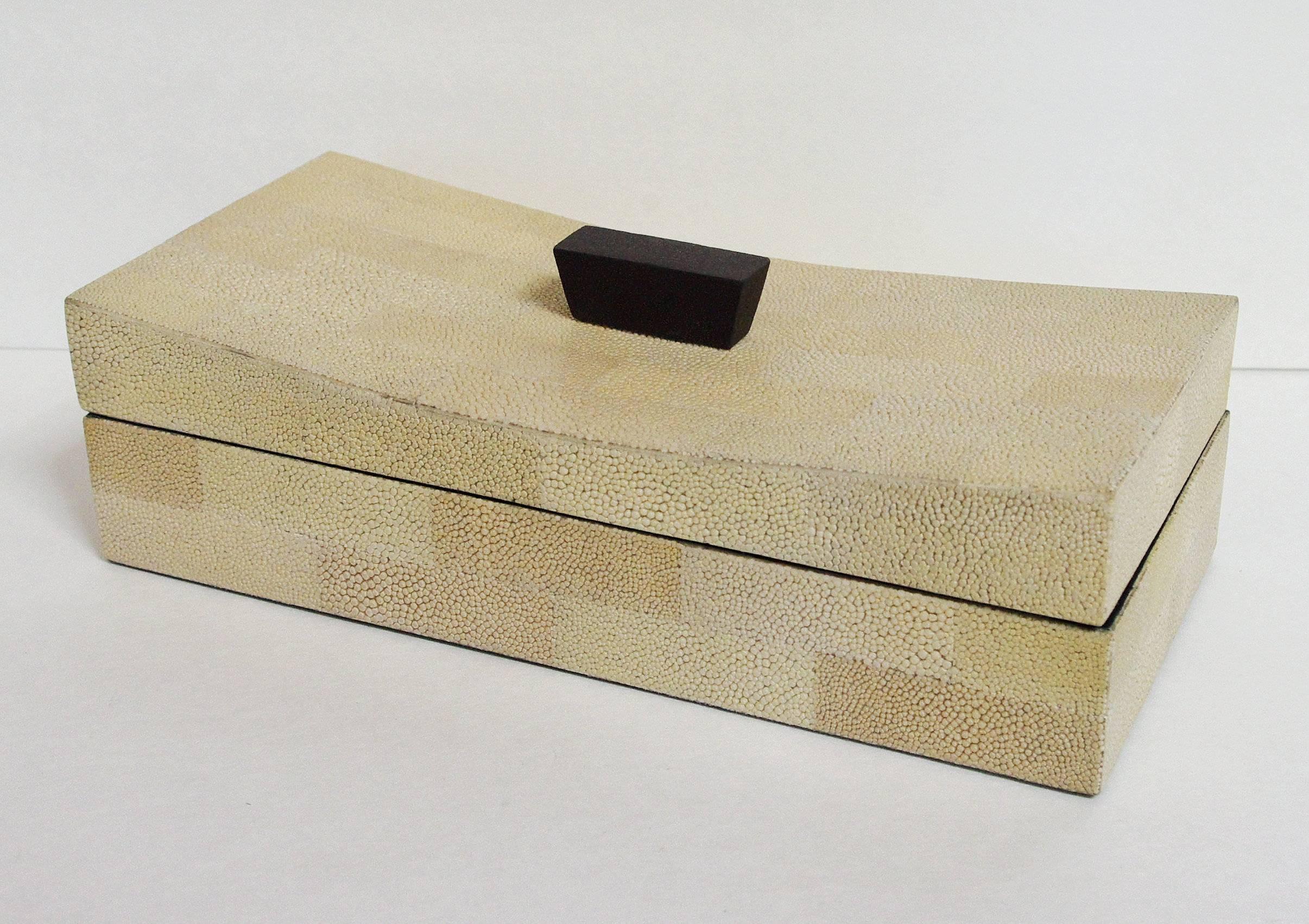 Beige shagreen box with curved lid
Depth: 6 inches / Width: 12 inches / Height: 4.5 inches
2 in stock in Palm Springs ON FINAL CLEARANCE SALE for $595 each!!! 
Order Reference #: FABIOLTD MR17
This piece makes for great and unique gift!
