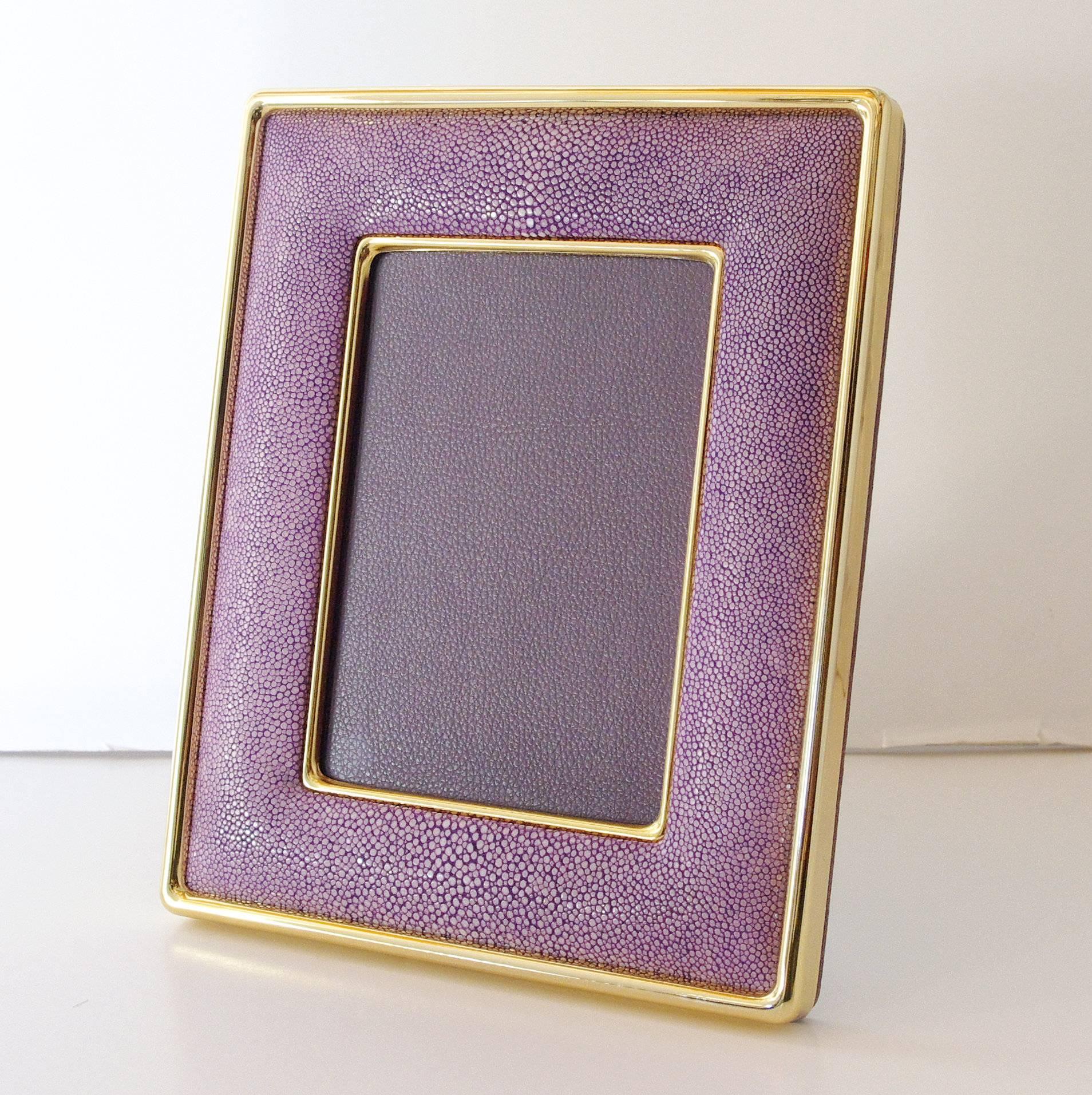 Italian lilac shagreen and gold-plated photo frame with presentation black leather box 
For photo size 5 inches x 7 inches
We have 2 available for immediate purchase / Made in Italy / Can also be custom ordered 
