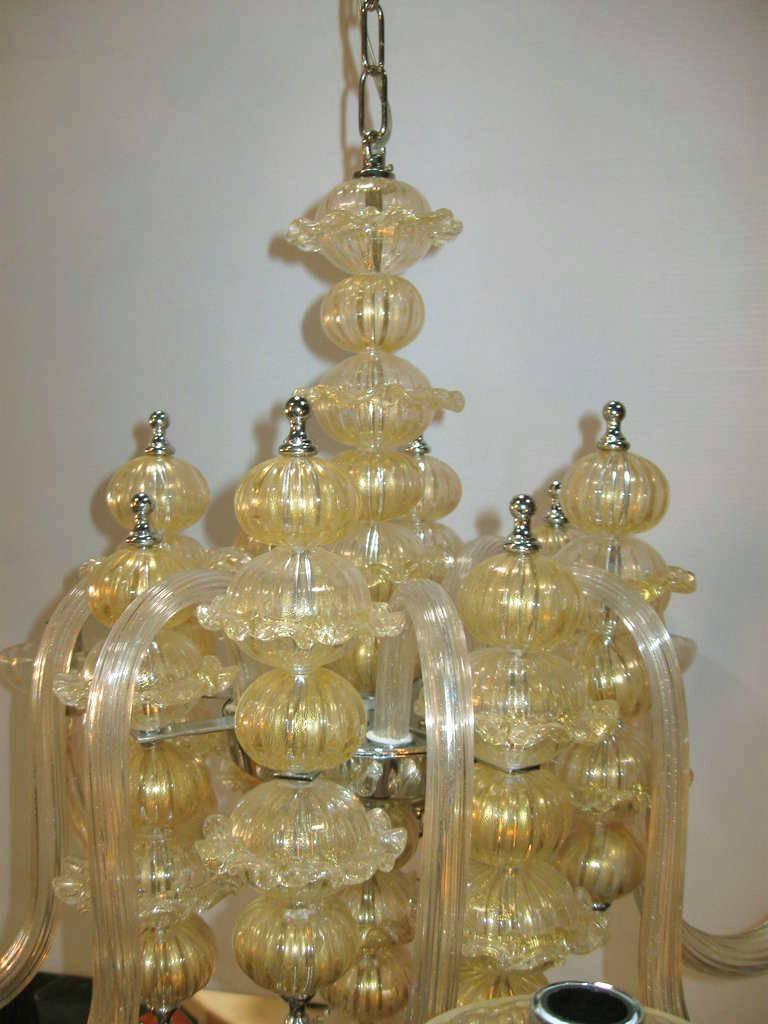 20th Century Italian Traditional Murano Glass Chandelier